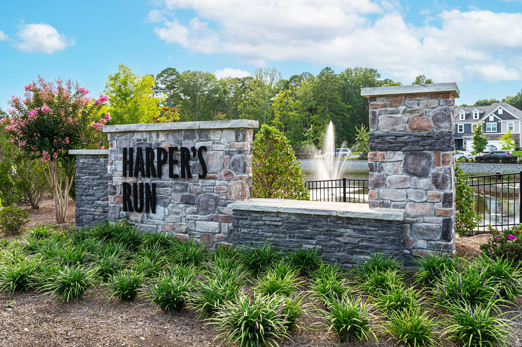 HarpersRunSign-4295-MLS.jpg