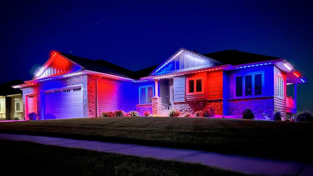 accent_redWhiteBlue-Night-1-1016x572.jpg