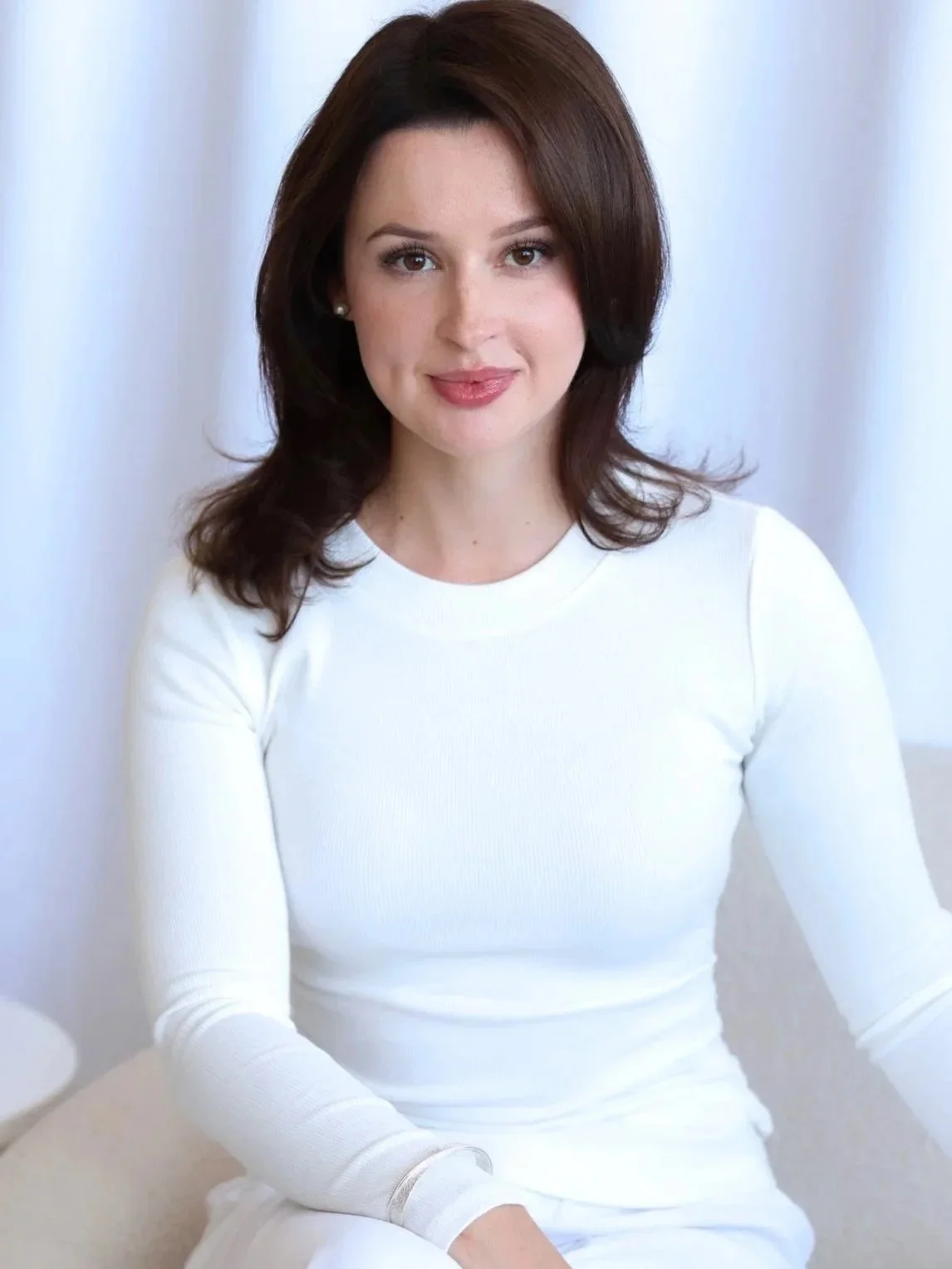 Isabella the Founder of HomeThyme, a structured weekly home cleaning service.