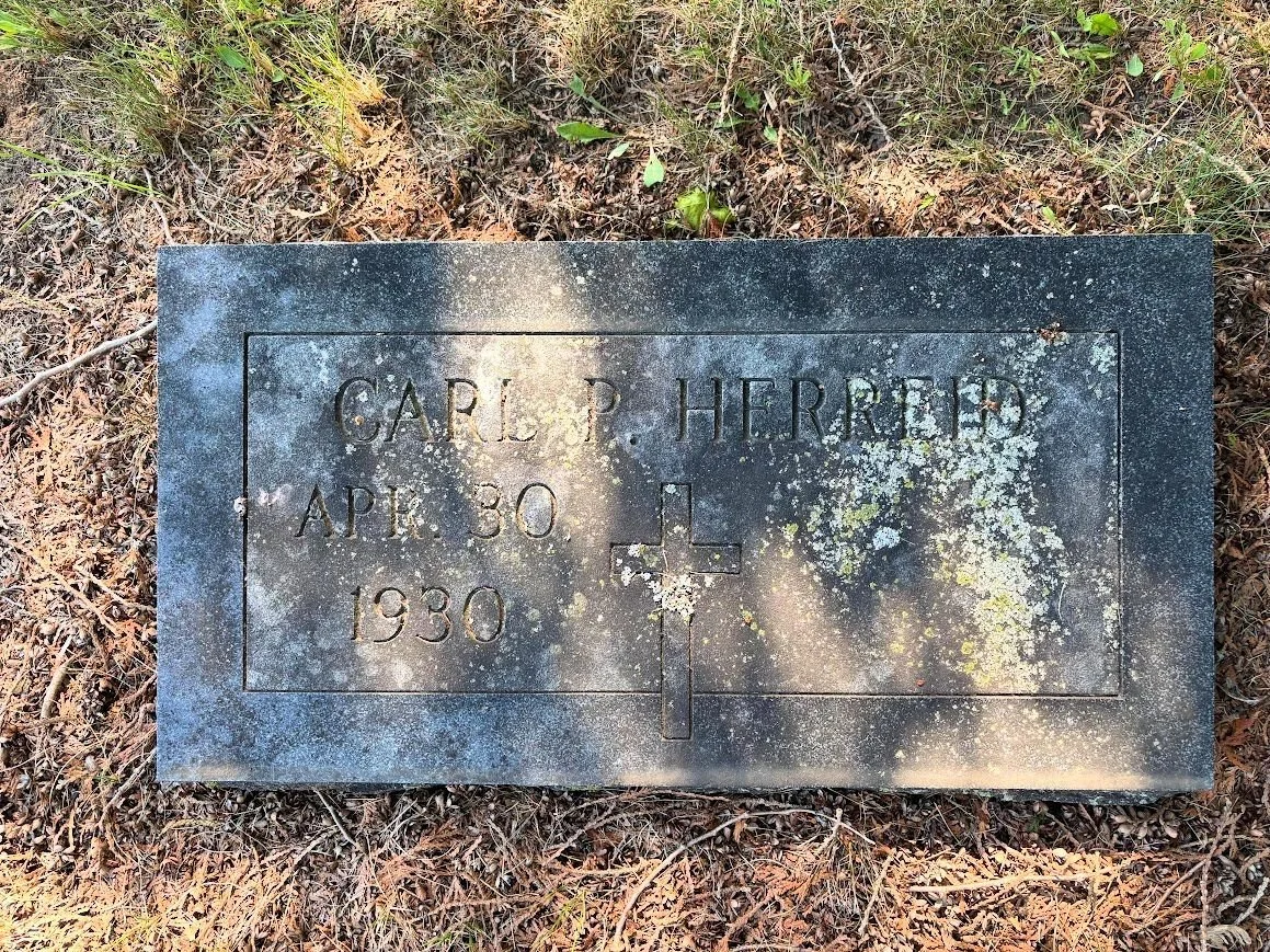 Marker Before Cleaning Covered in Lichen and Dirt