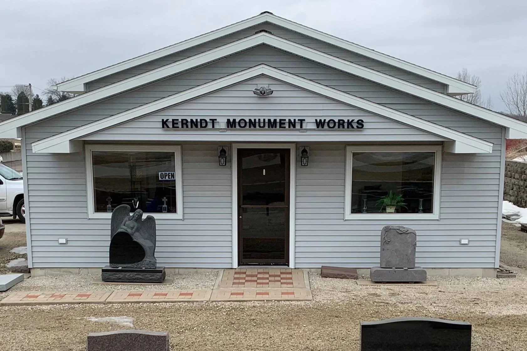 Kerndt Monument Works in Waukon IA
