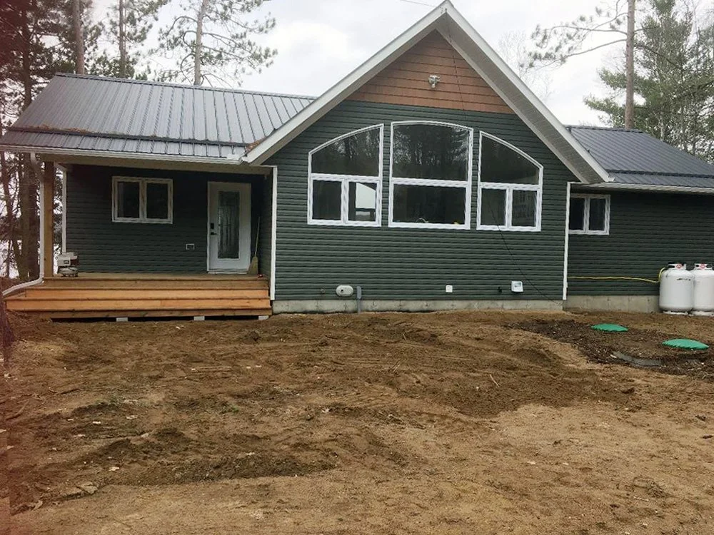innovative-construction-custom-cottage1-renovation-build.jpg