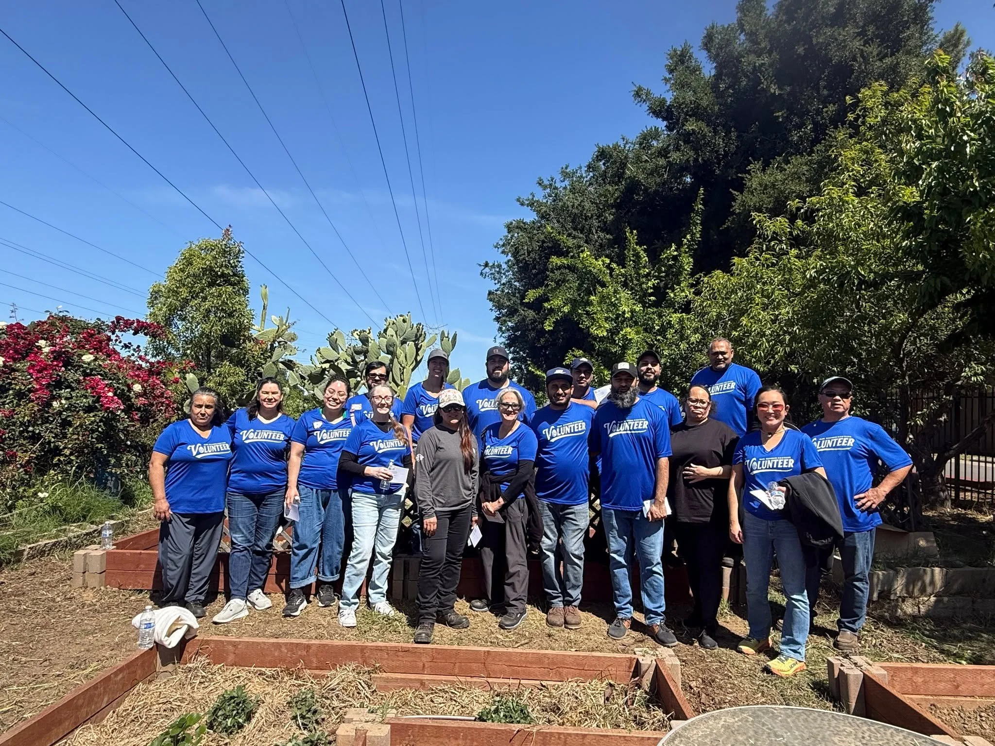 What a beautiful day for a workday! @bluediamond you guys are amazing, thanks for joining us for Day in the Dirt. 

Thank you for investing in our community and joining in our space - want to find out how YOU can volunteer at The GreenHouse?? Don't l