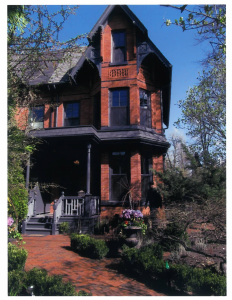 2011 - 270 Carlton St