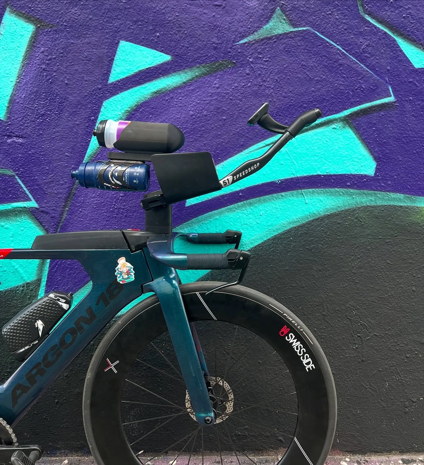 Pads, armrests, aero-bottle cages and accessories 🥰