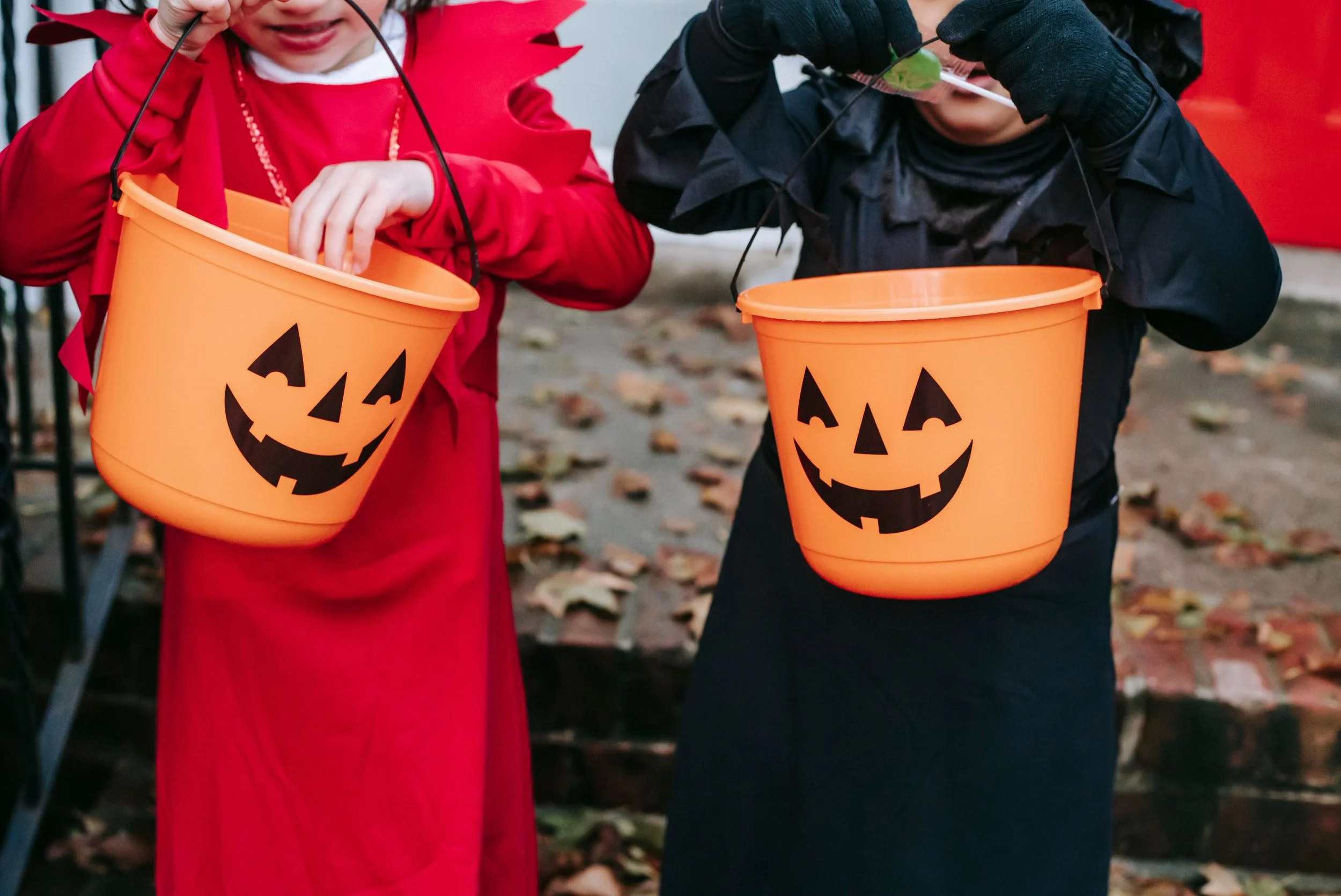 🎃 It&rsquo;s Halloween Market Day at the Pittsboro Farmers Market!

Bring the kids, wear your costumes, and join us downtown for an afternoon of Halloween fun!

🍬 Trick-or-treating with vendors

📚 Festive story time at 4 &amp; 5 PM

👻 Children&rs