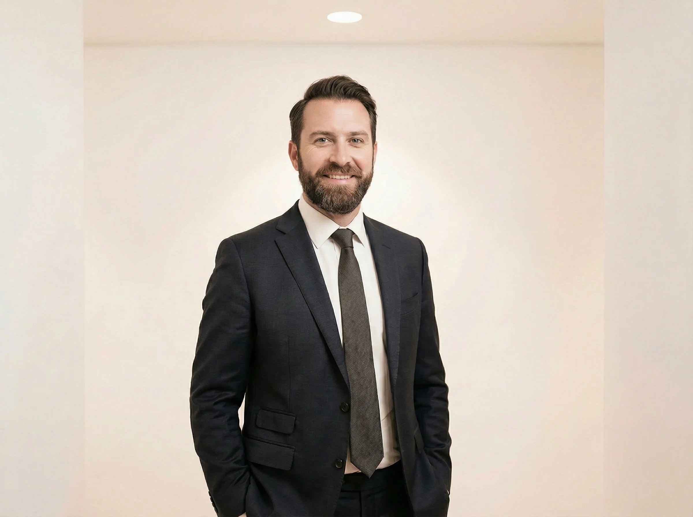Médecine esthétique pour hommes à Paris : des soins naturels adaptés chez WIRTZKIN