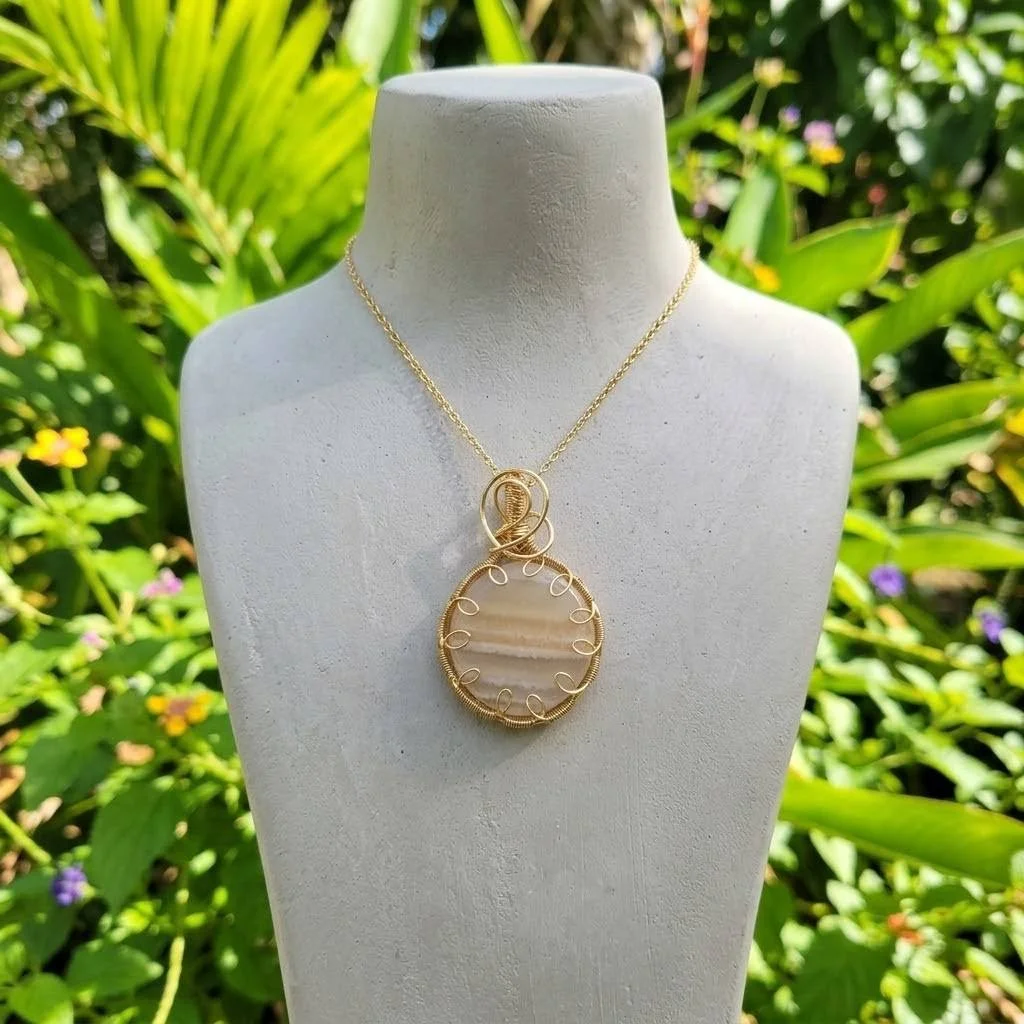 Gold-Plated Onyx Wire Pendant