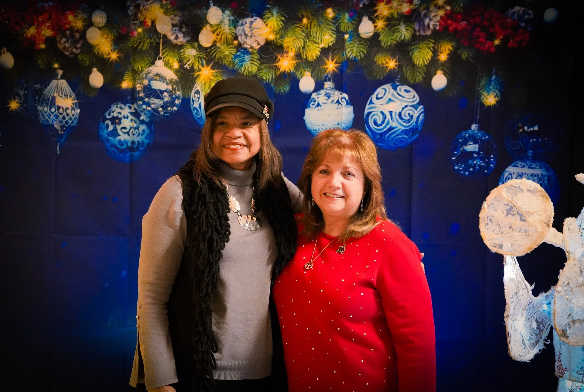 Daughters 121326-026.jpg