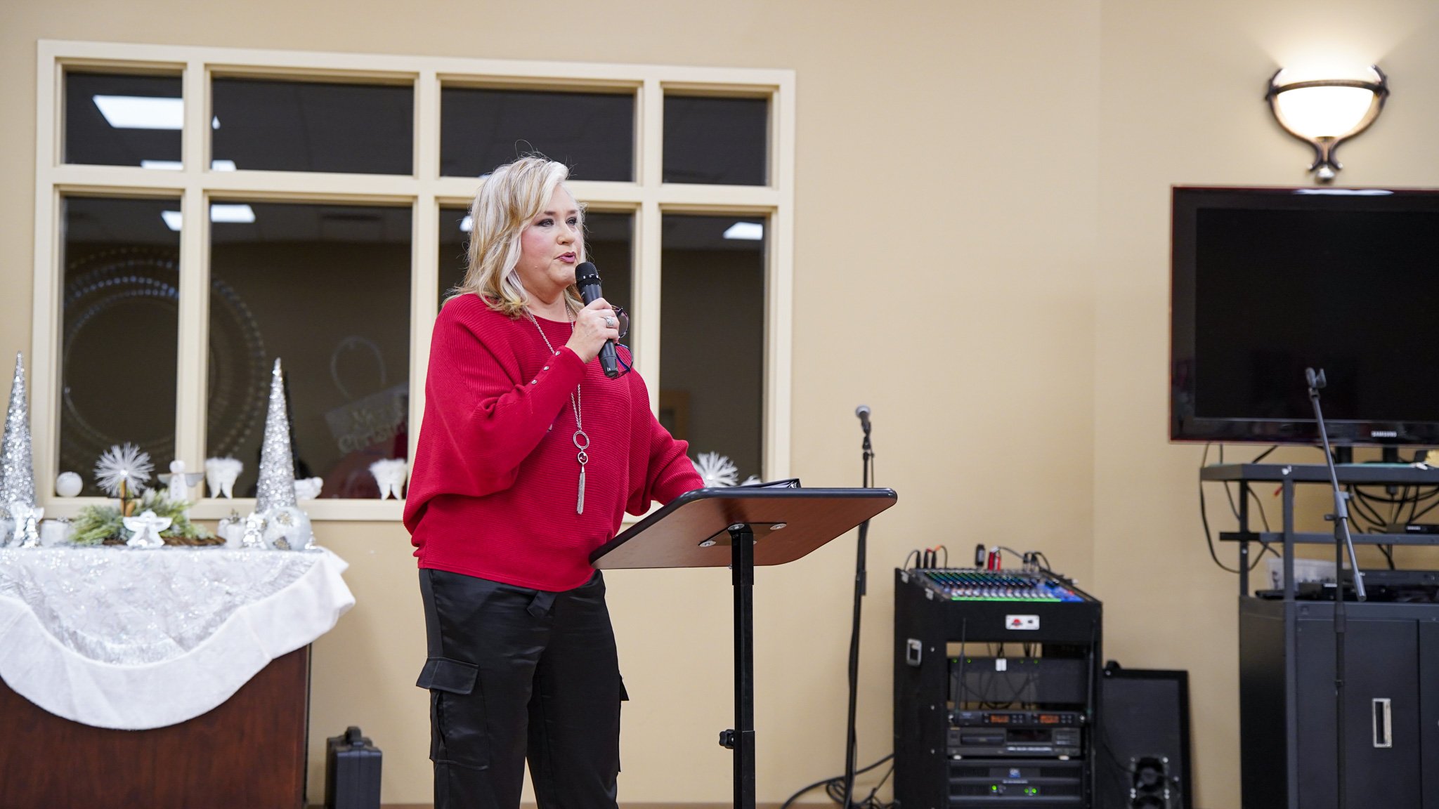 Daughters 121326-076.jpg