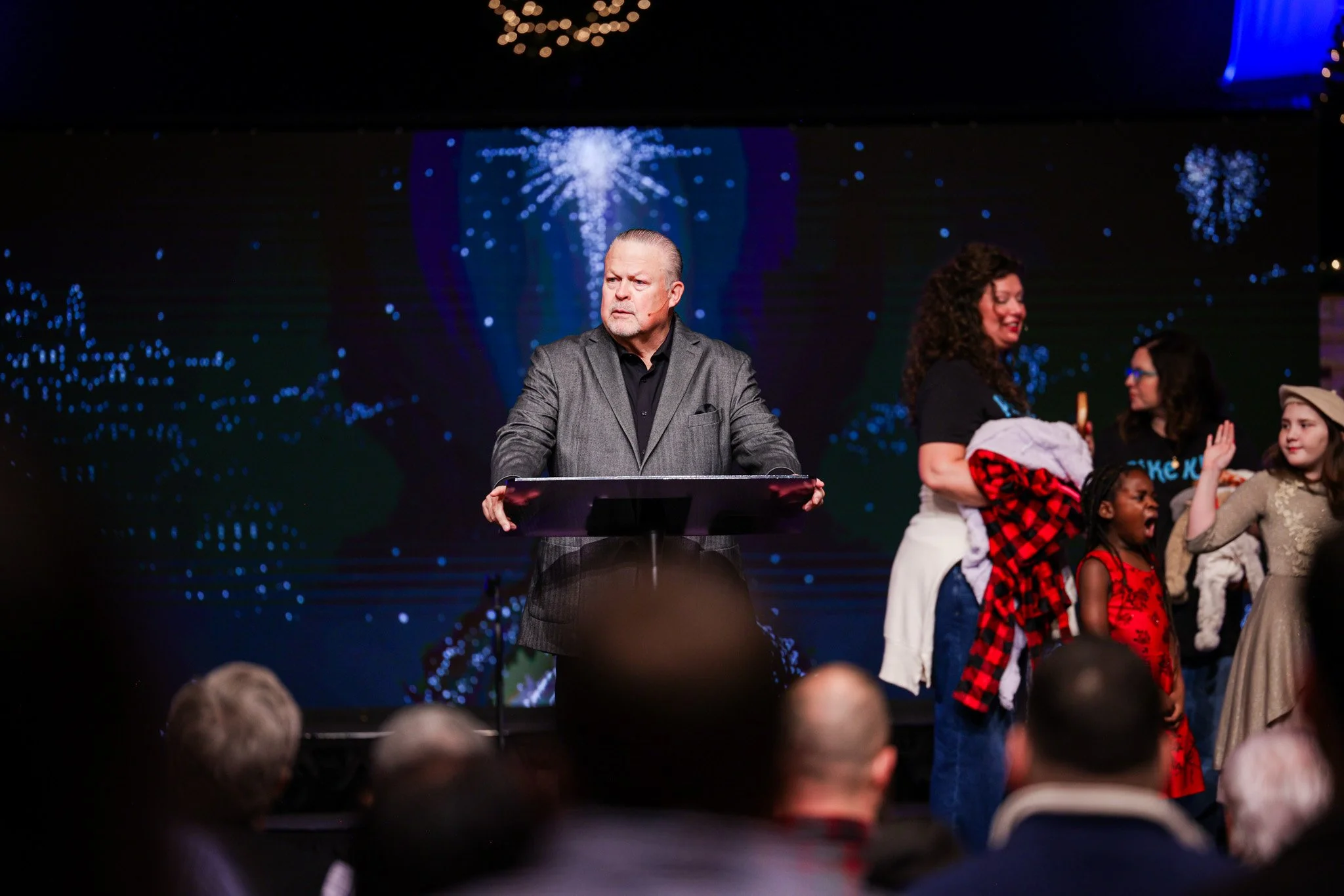 122825 SundayAM-106.jpg