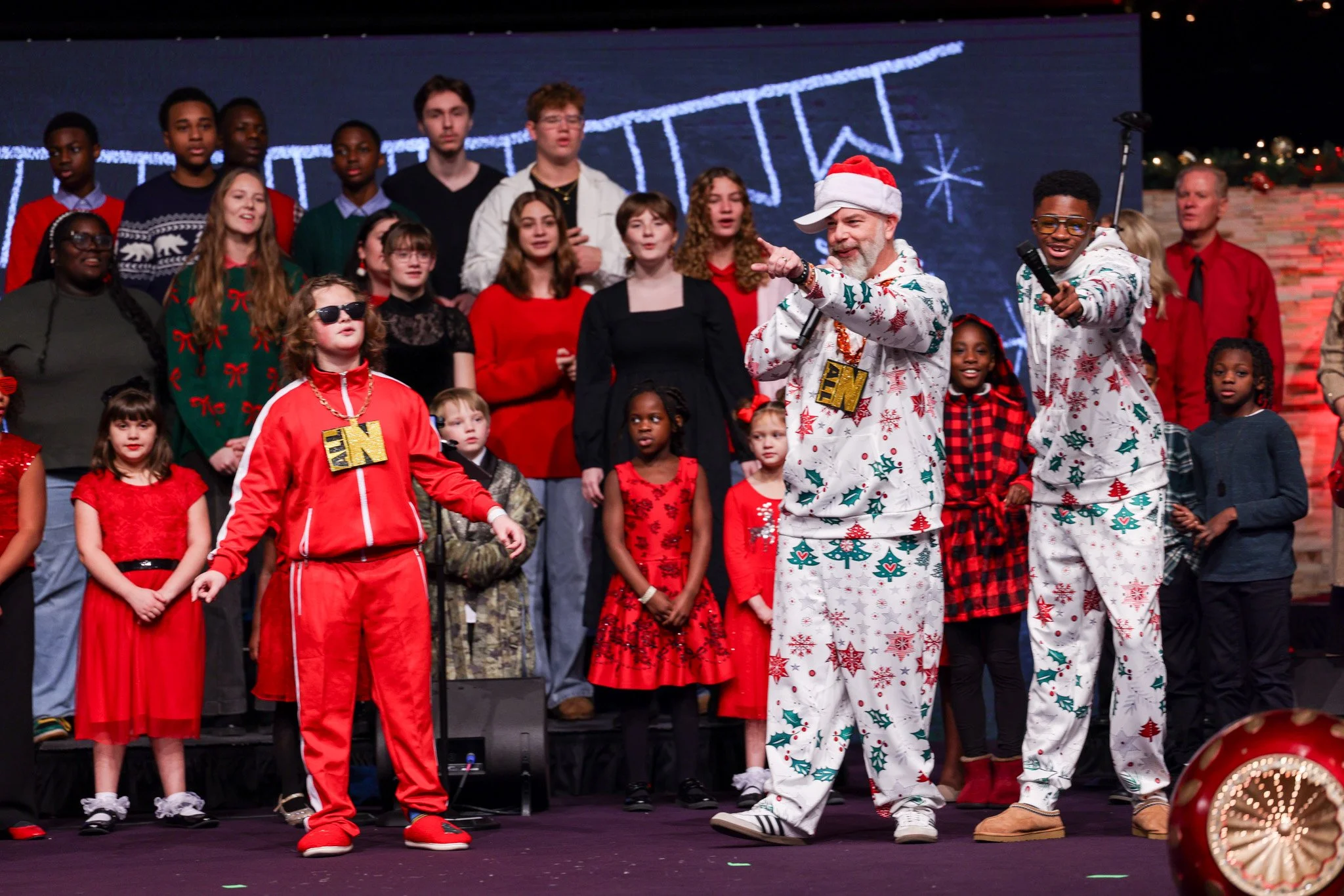 122825 SundayAM-067.jpg