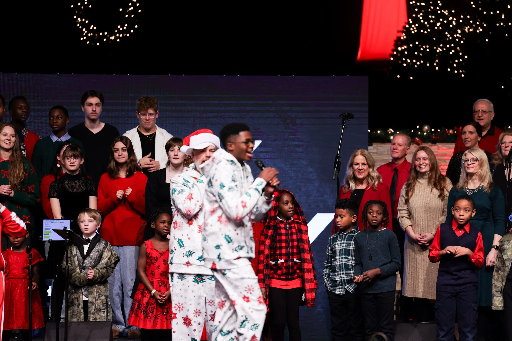 122825 SundayAM-054.jpg