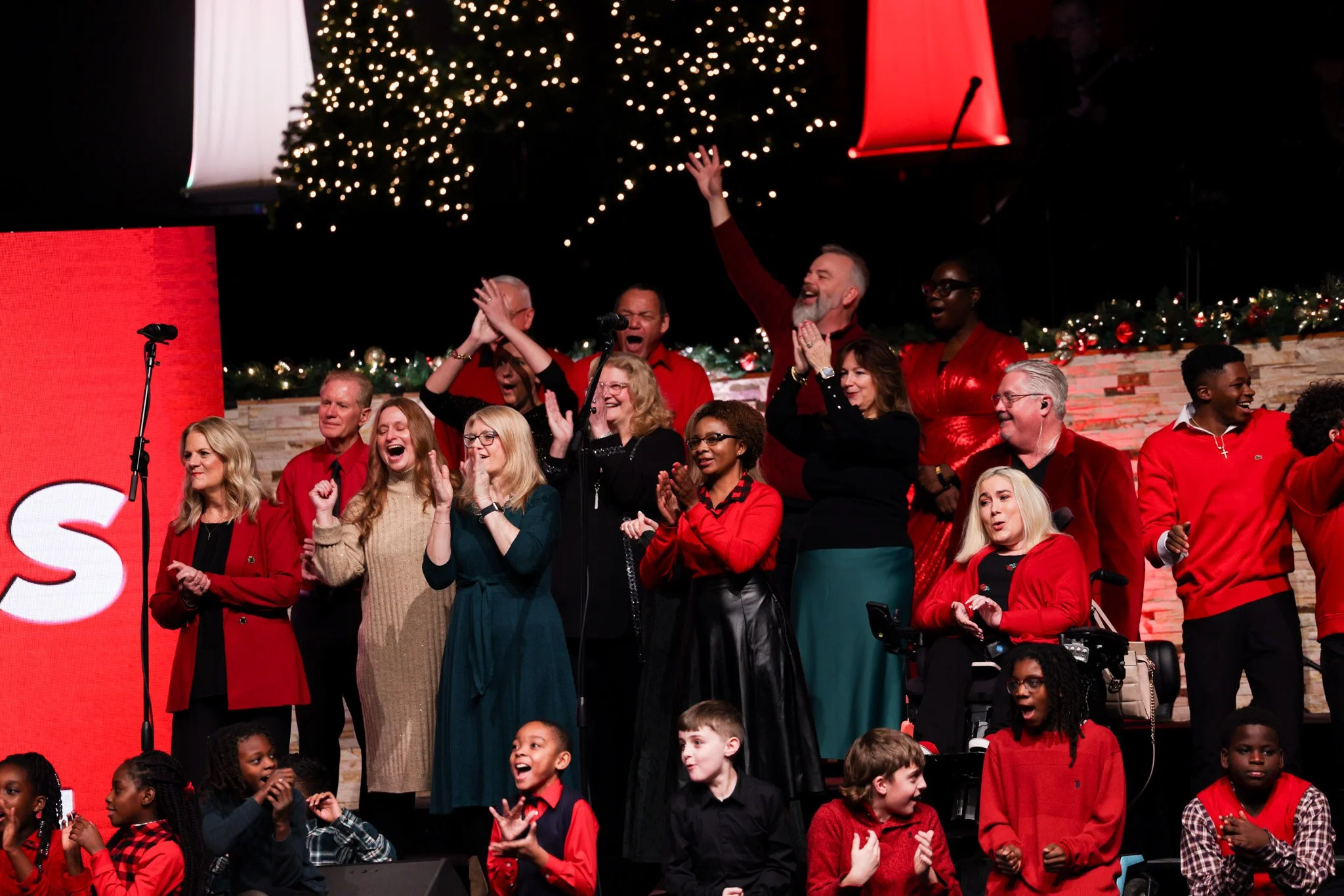 122825 SundayAM-007.jpg