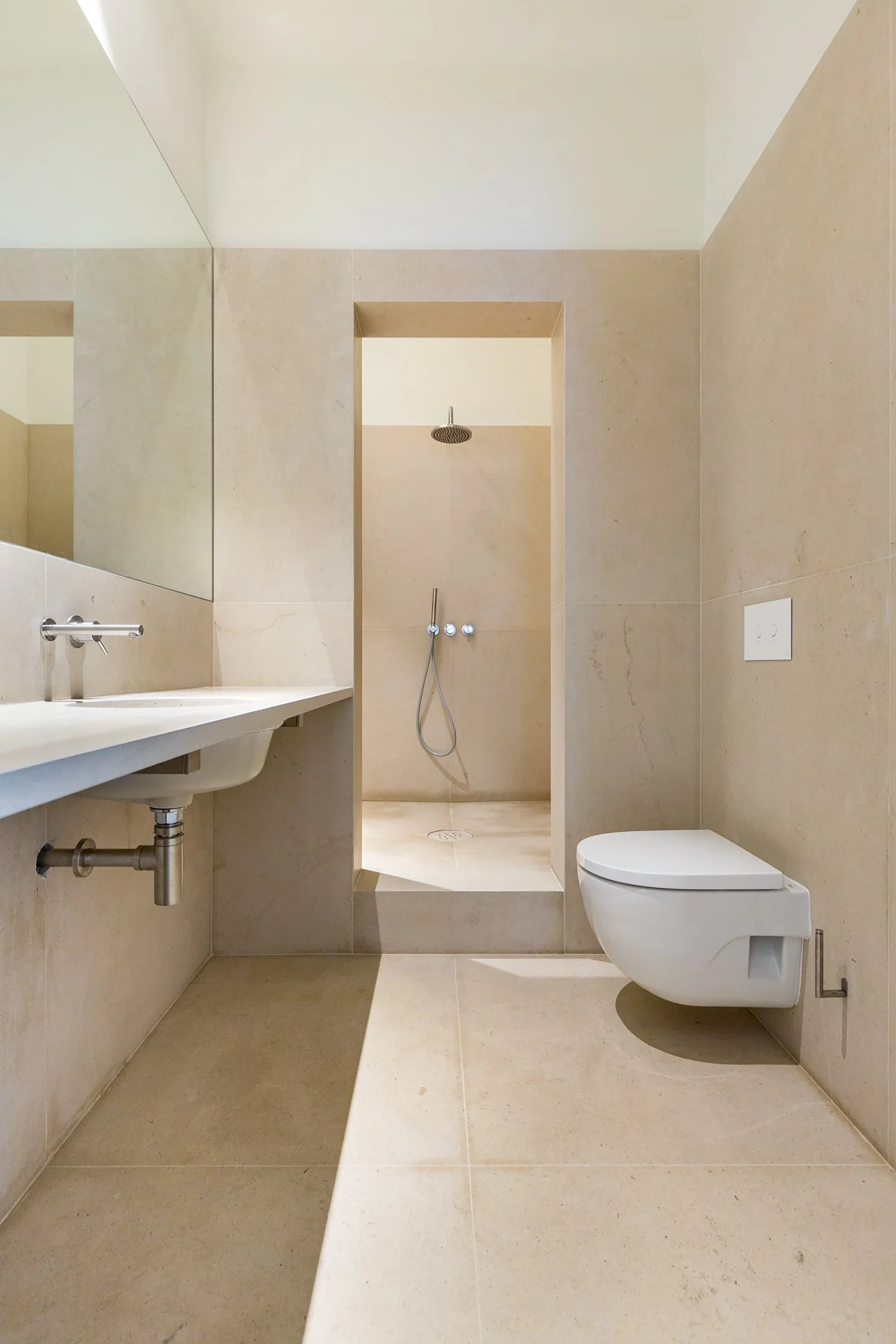 Jaguiar Complete Apartment Rehabilitation Beelt