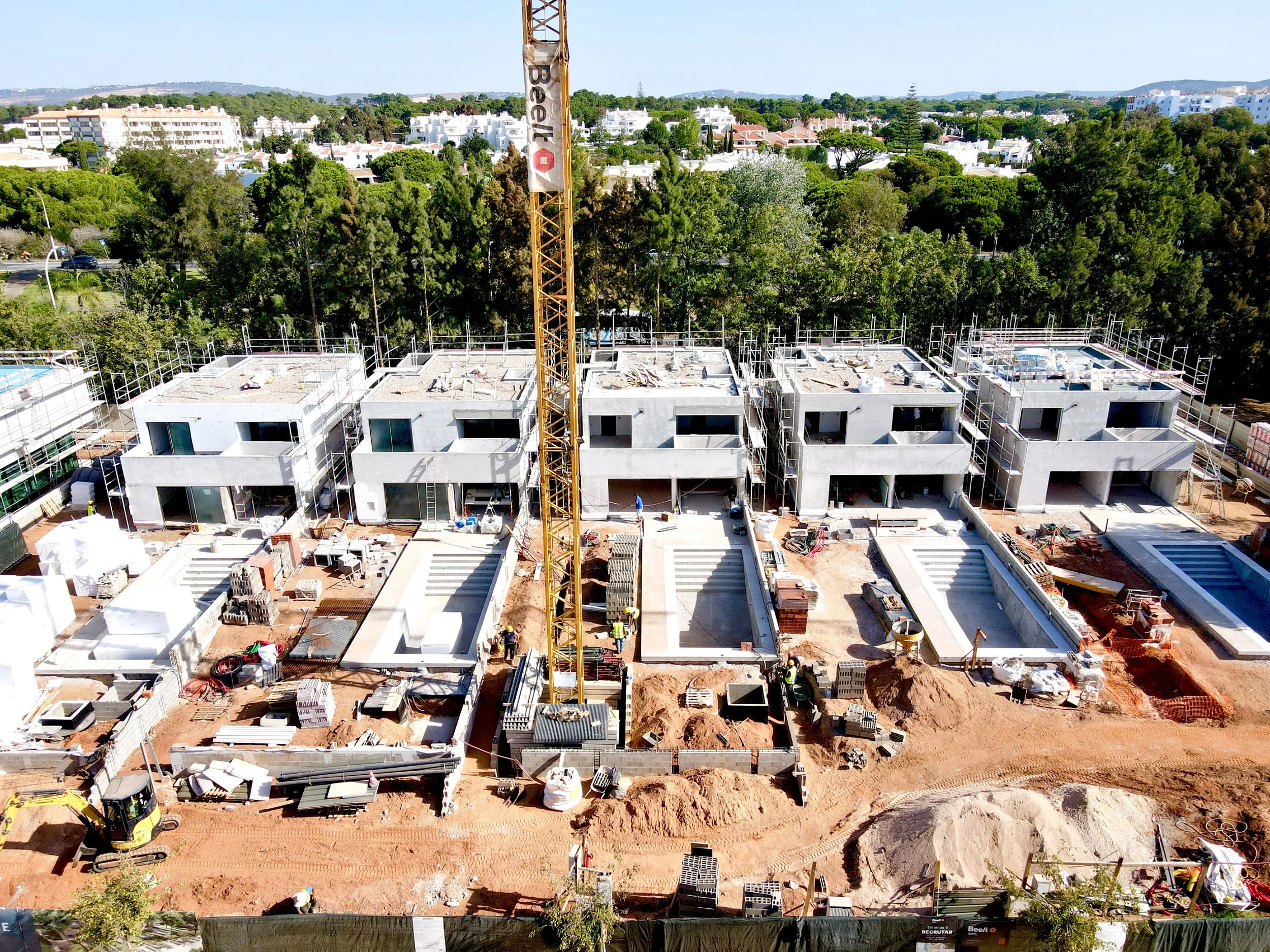 Simple Construção Moradias Algarve Beelt
