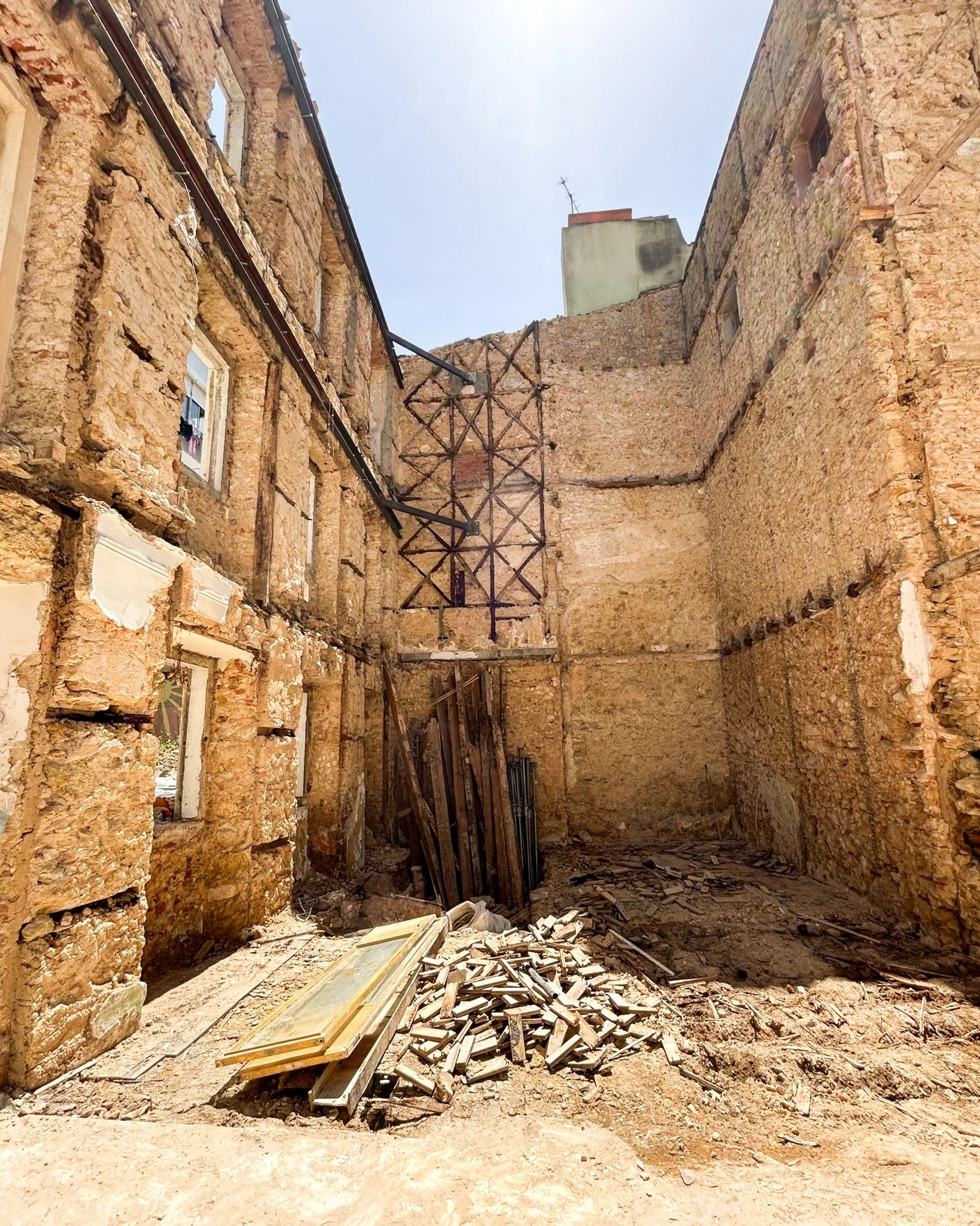Paço da Rainha Reabilitação Reconstrução Edifício Beelt