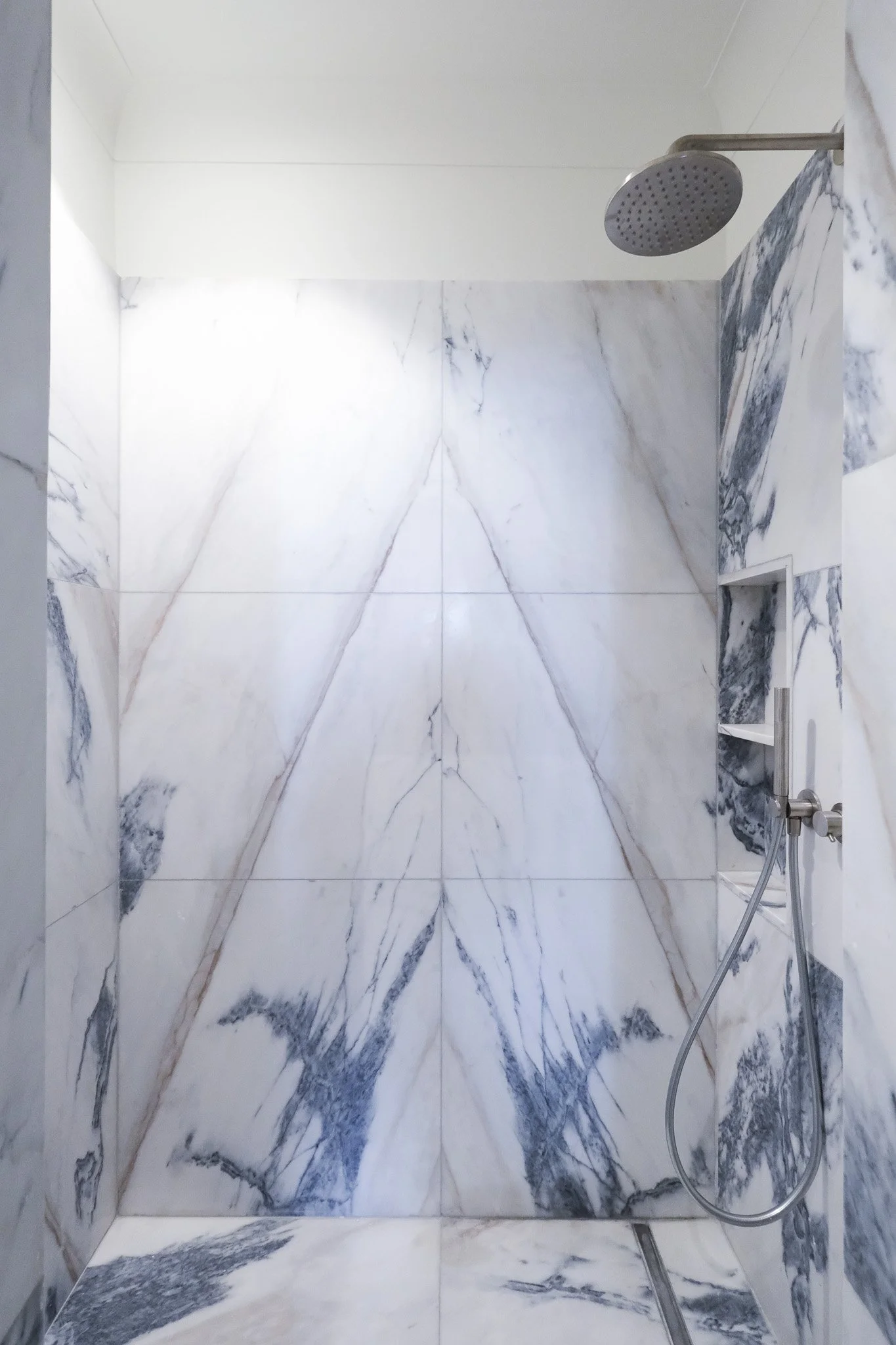 JAA Full Apartment Rehabilitation Beelt