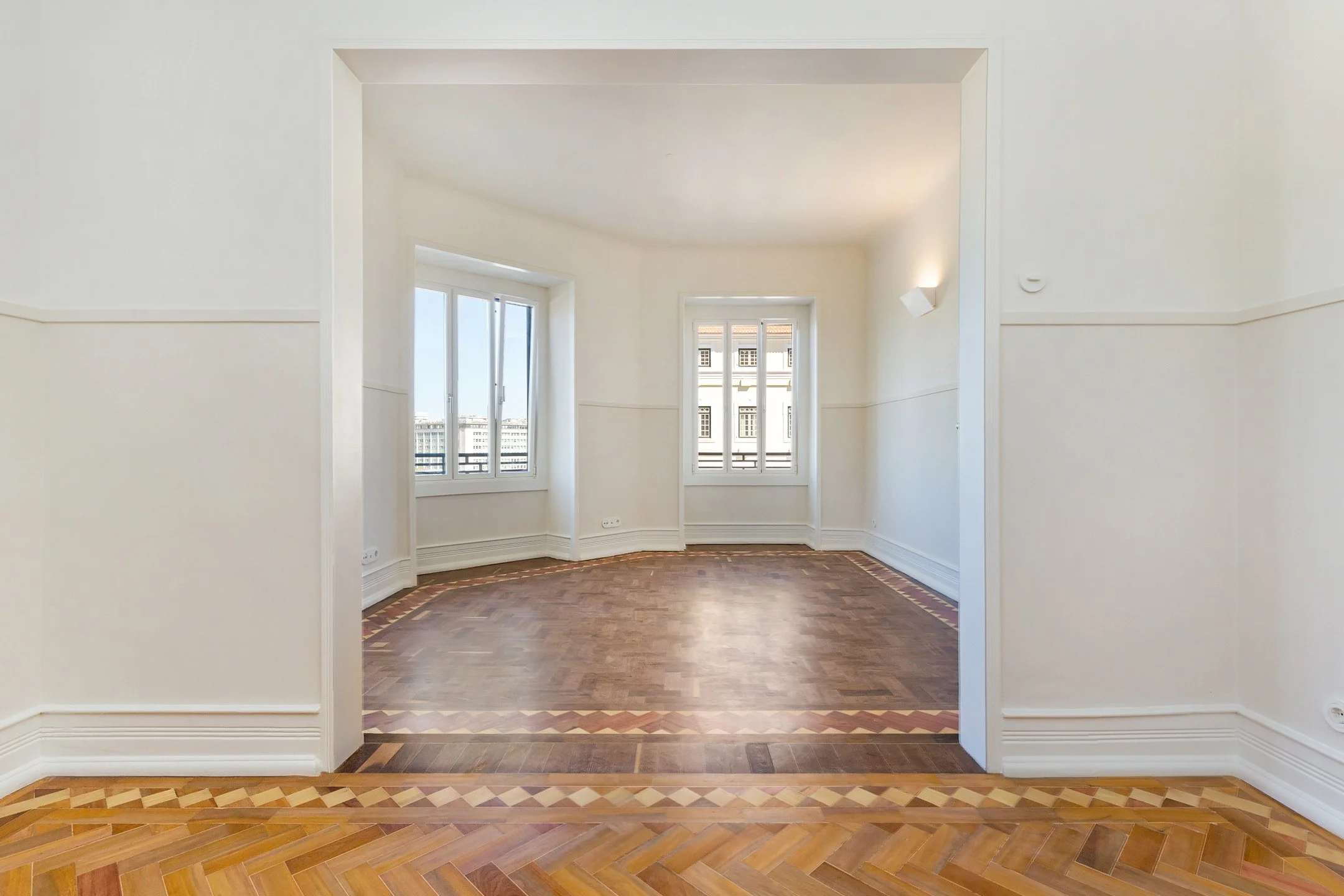 Jaguiar Complete Apartment Rehabilitation Beelt