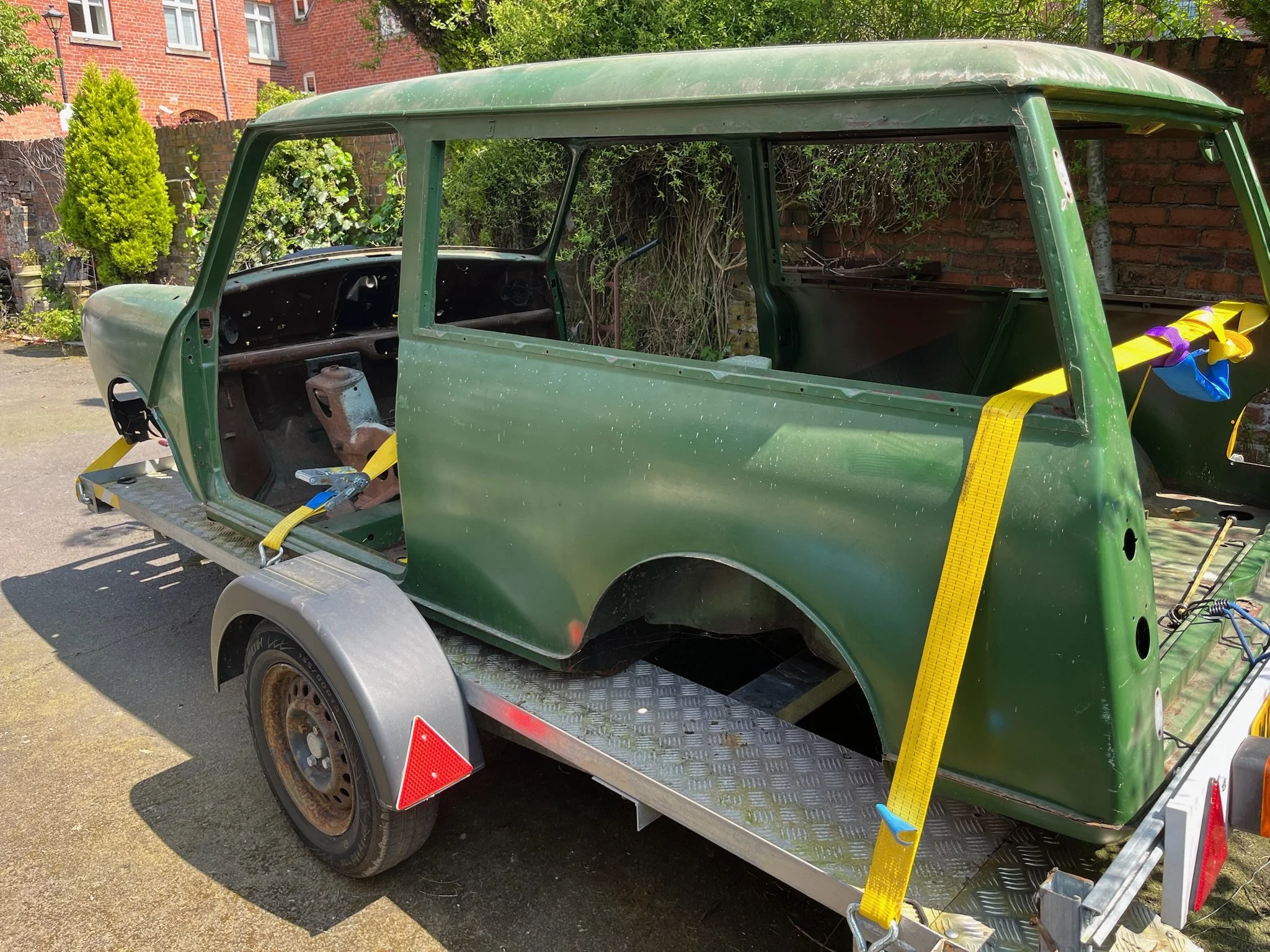 classic-mini-hearse-restoration-60.JPG
