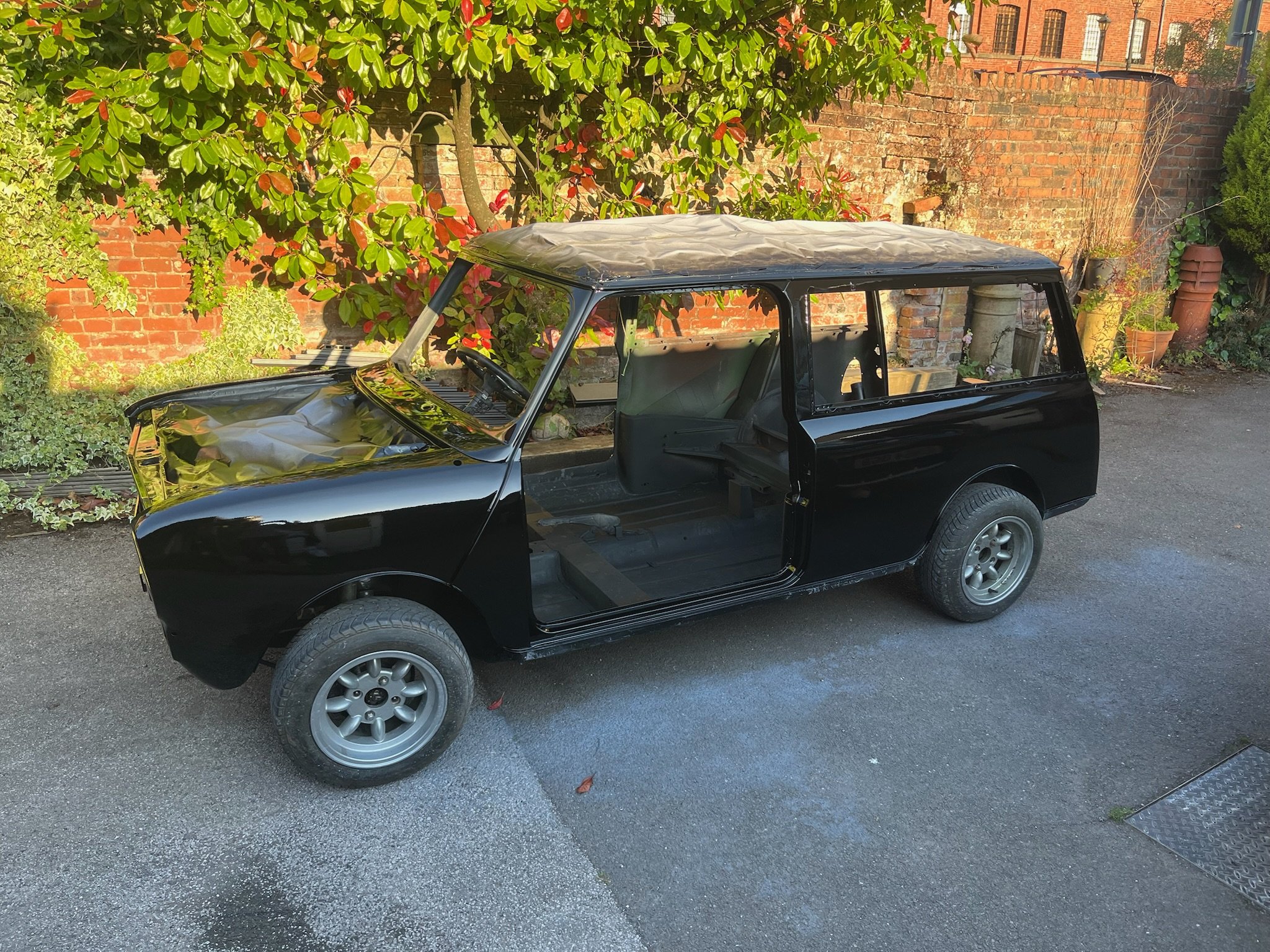 classic-mini-hearse-restoration-37.JPG