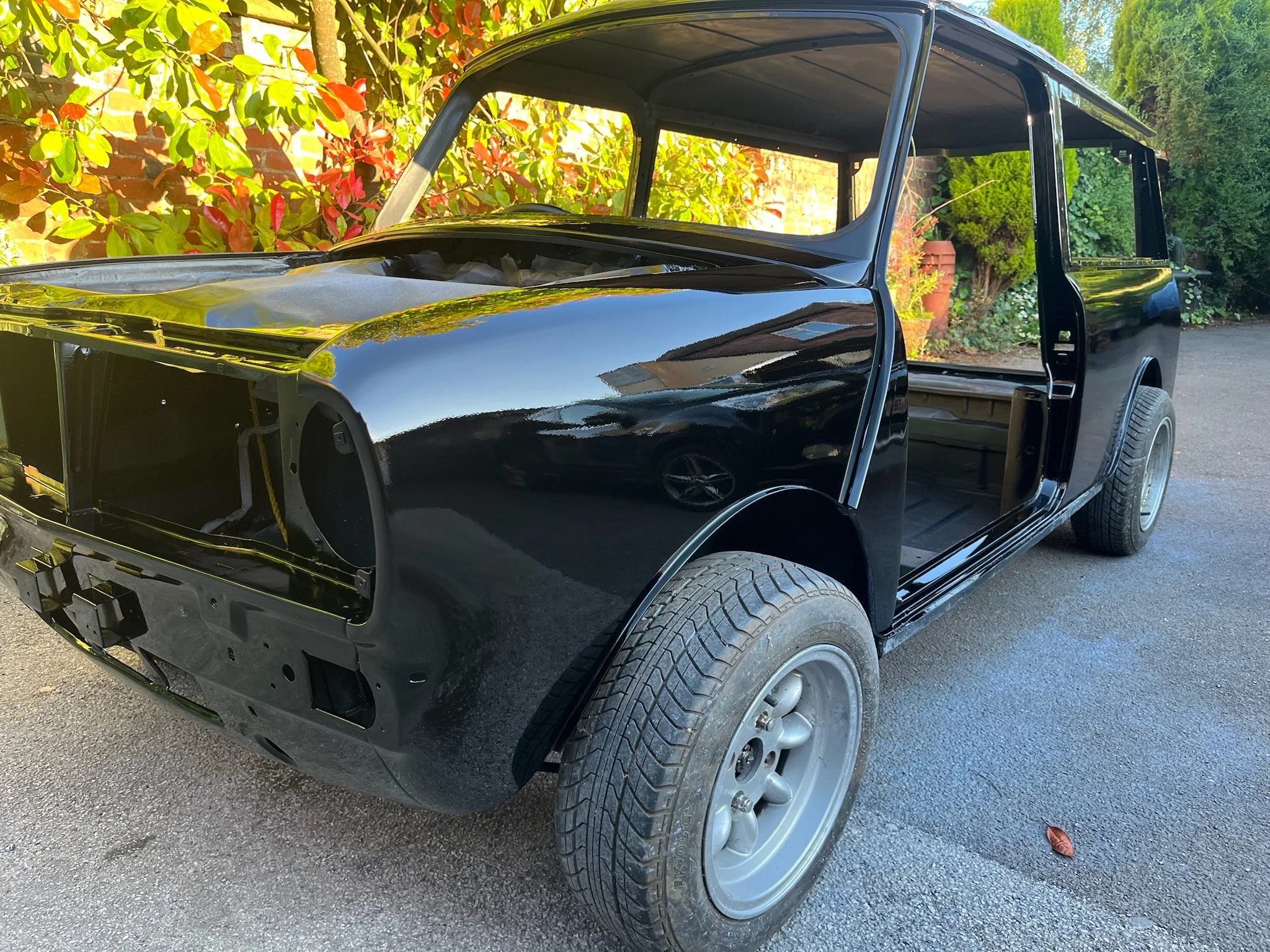 classic-mini-hearse-restoration-36.JPG