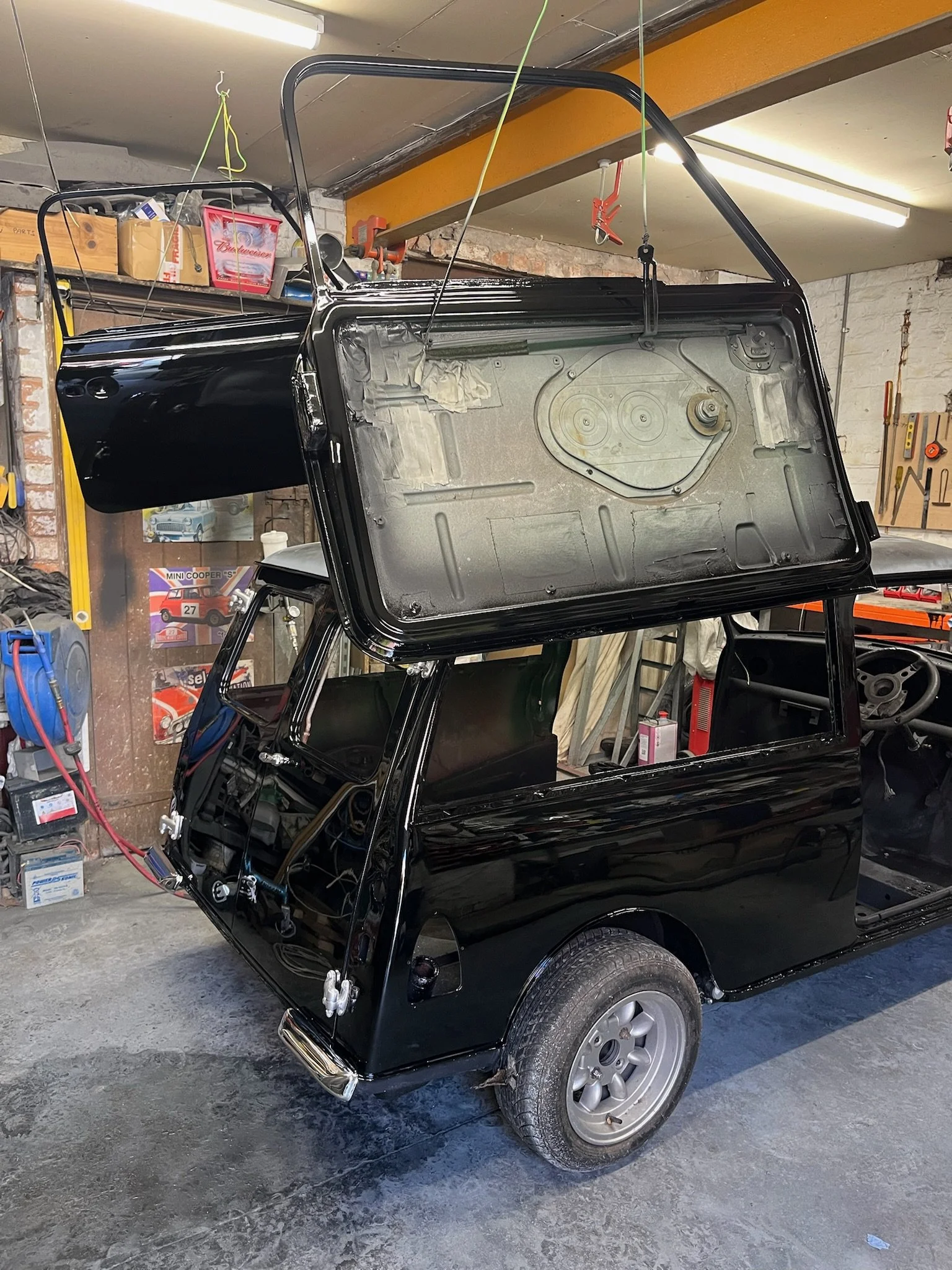 classic-mini-hearse-restoration-31.JPG