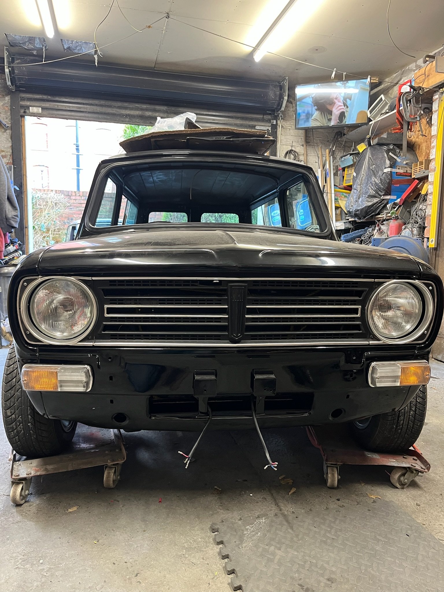 classic-mini-hearse-restoration-26.JPG