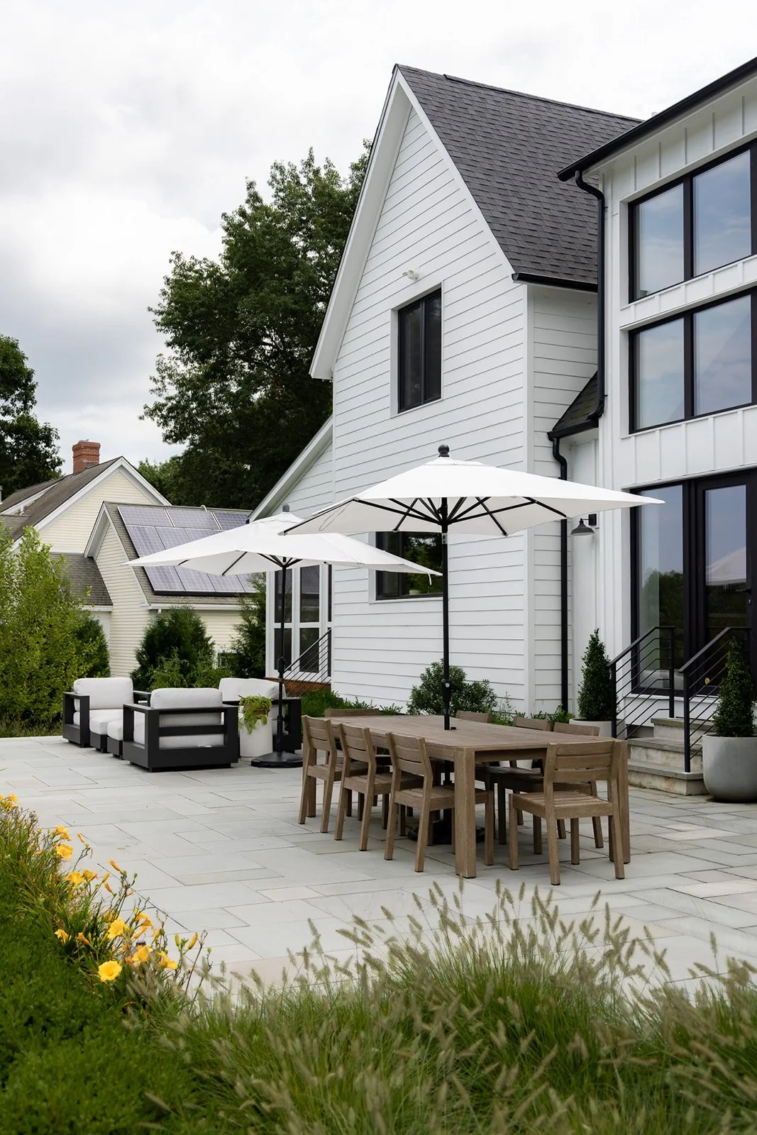 Red Barn Architecture-Coastal Modern-Pool and Patio-12.jpg