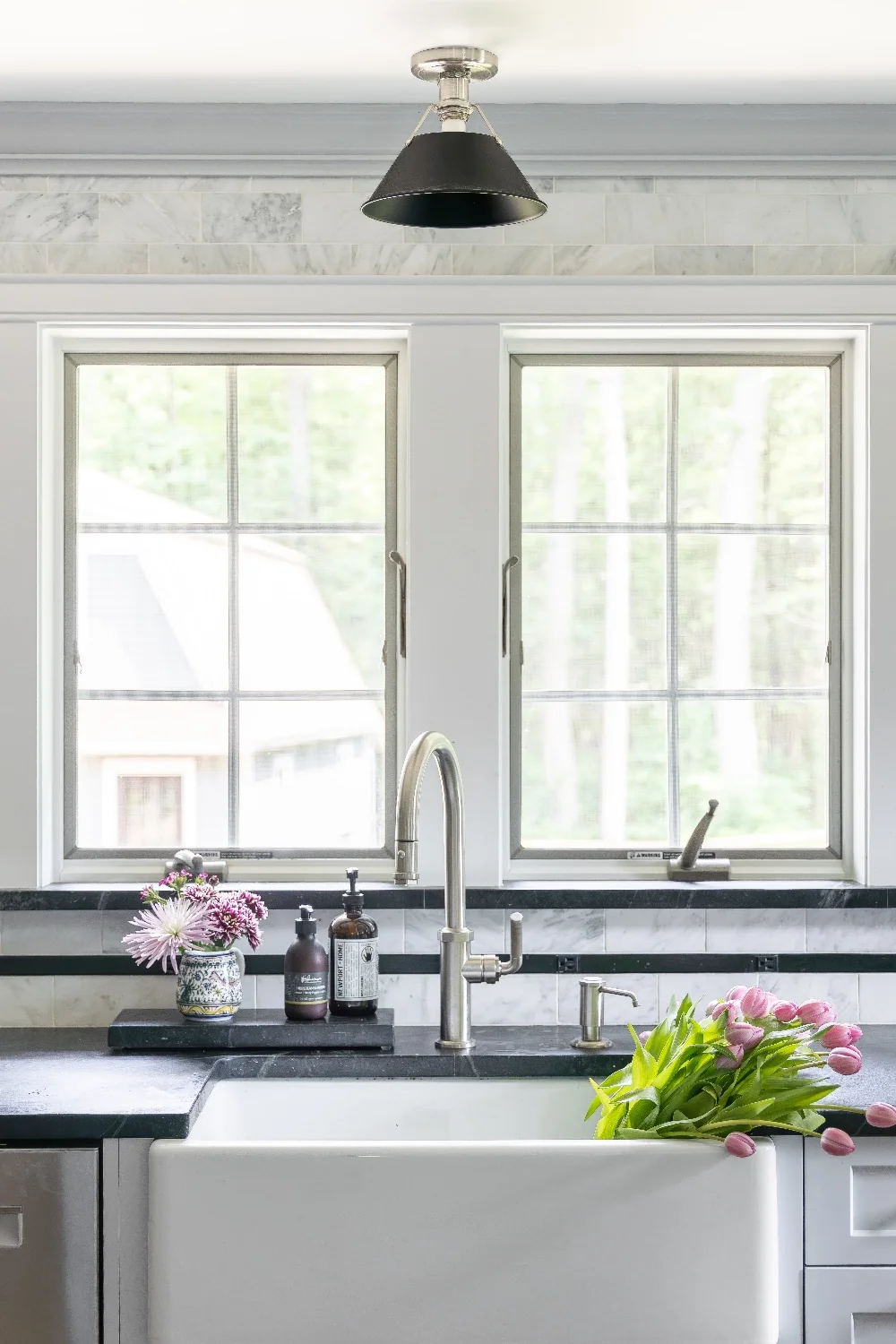 Red Barn Architecture-Traditional Transformation-Kitchen-4.webp