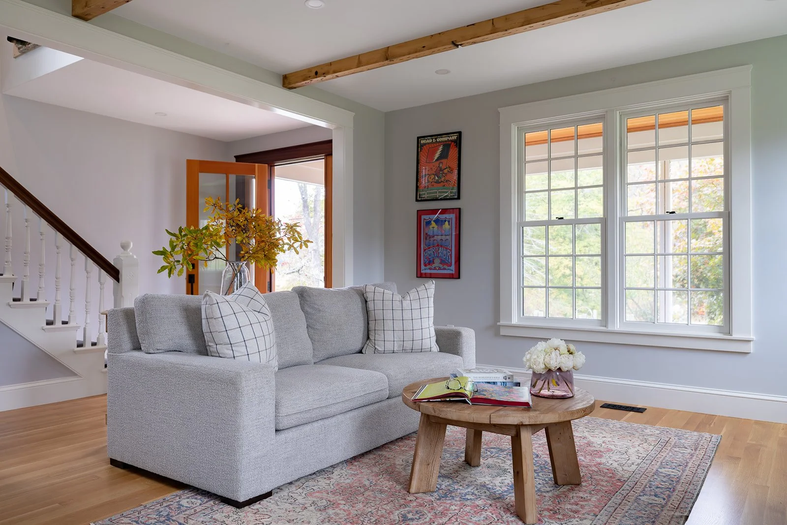 Red Barn Architecture Carpenters Colonial Living Room