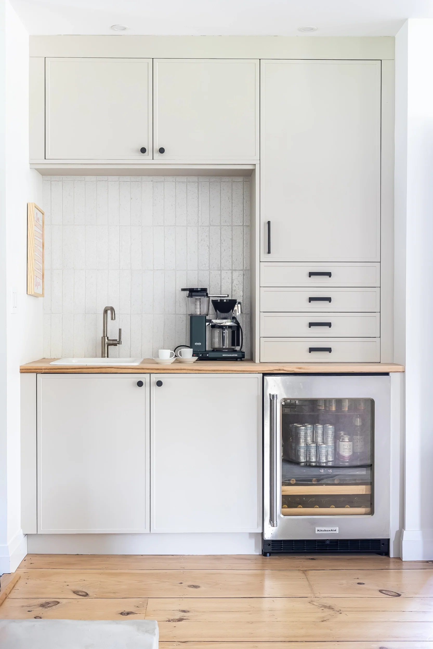 Red Barn Architecture-Wet Bar-1.webp