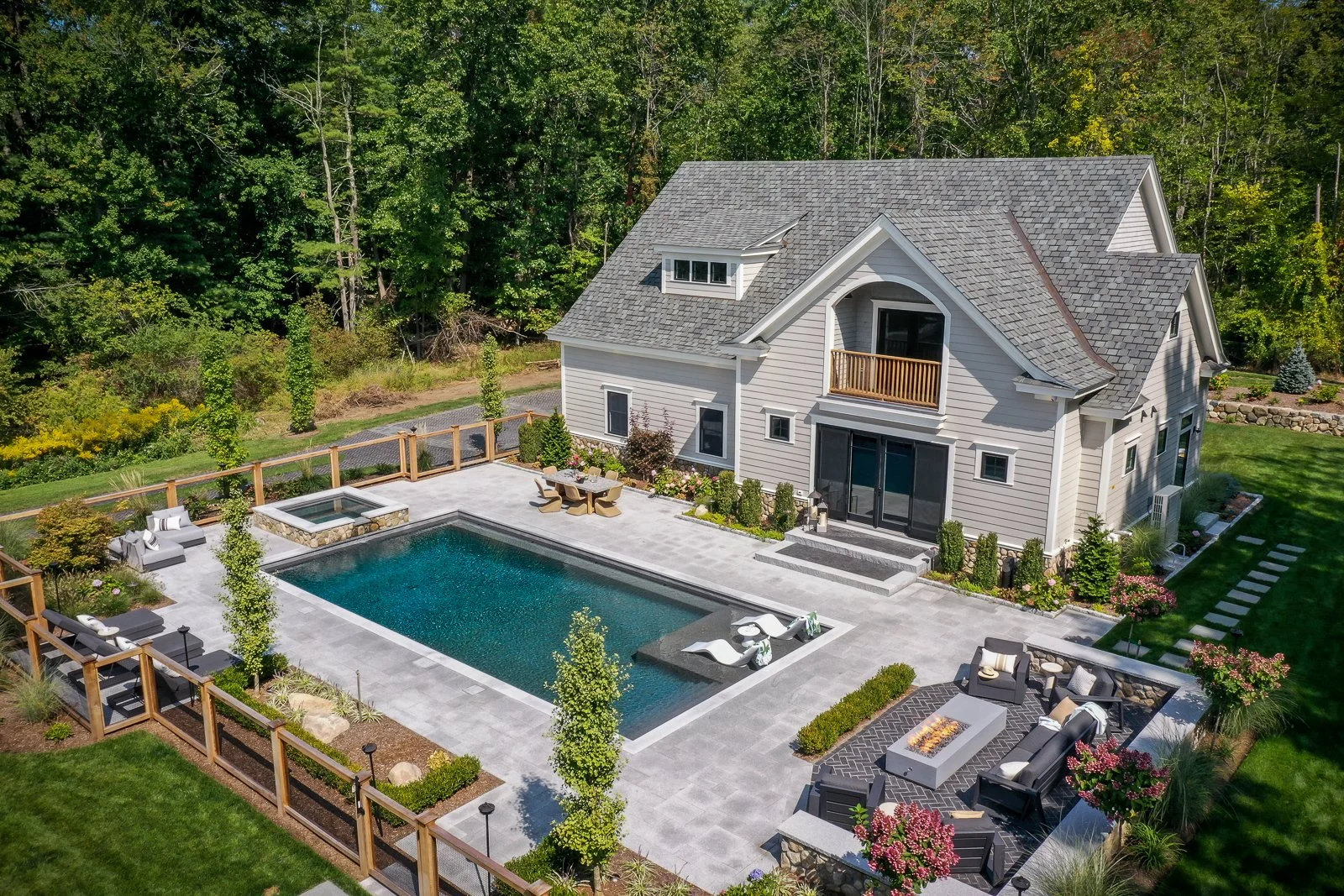 Saragas Drone Web Size-2.jpg