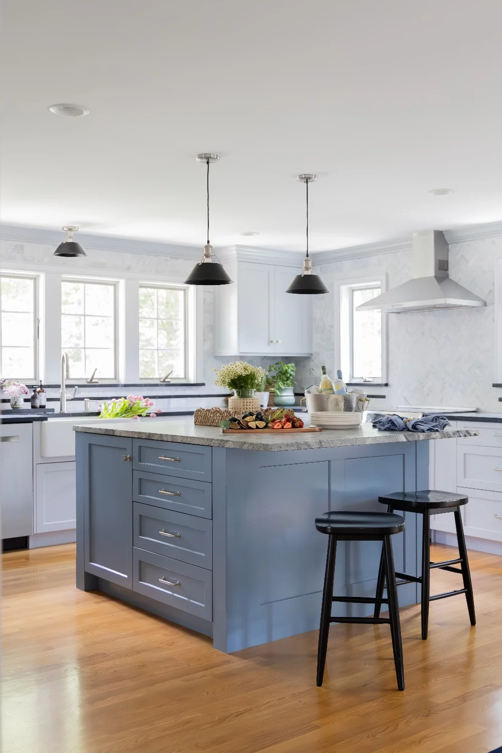 Red Barn Architecture-Traditional Transformation-Kitchen-2.webp