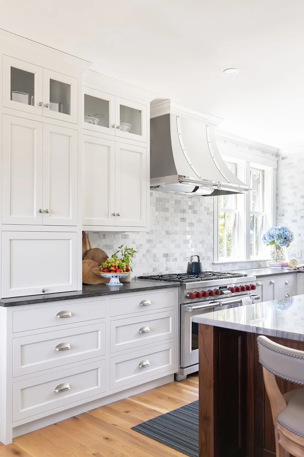 Red Barn Architecture Victorian Farmhouse Kitchen