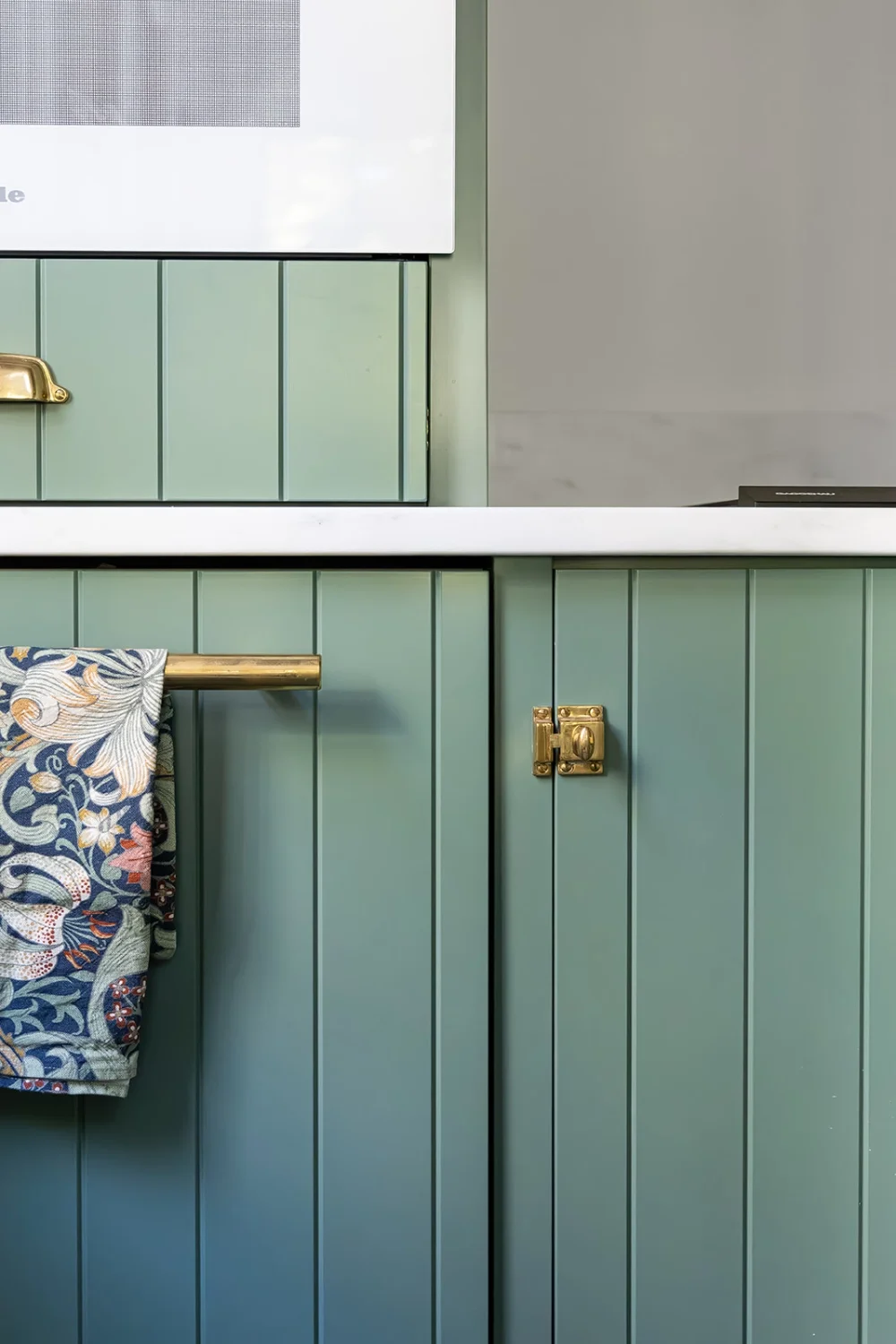 Red Barn Architecture Courtyard Carriage House Kitchen Detail