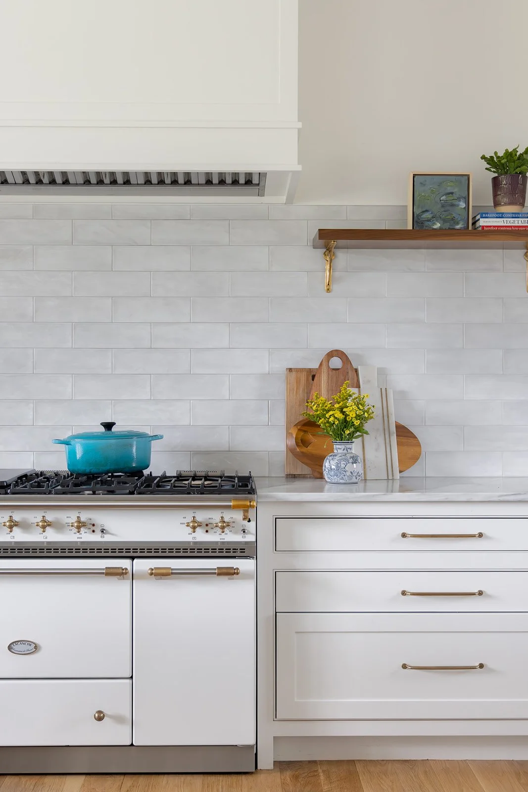 Red Barn Architecture-Formal Farmhouse-Kitchen-13.jpg