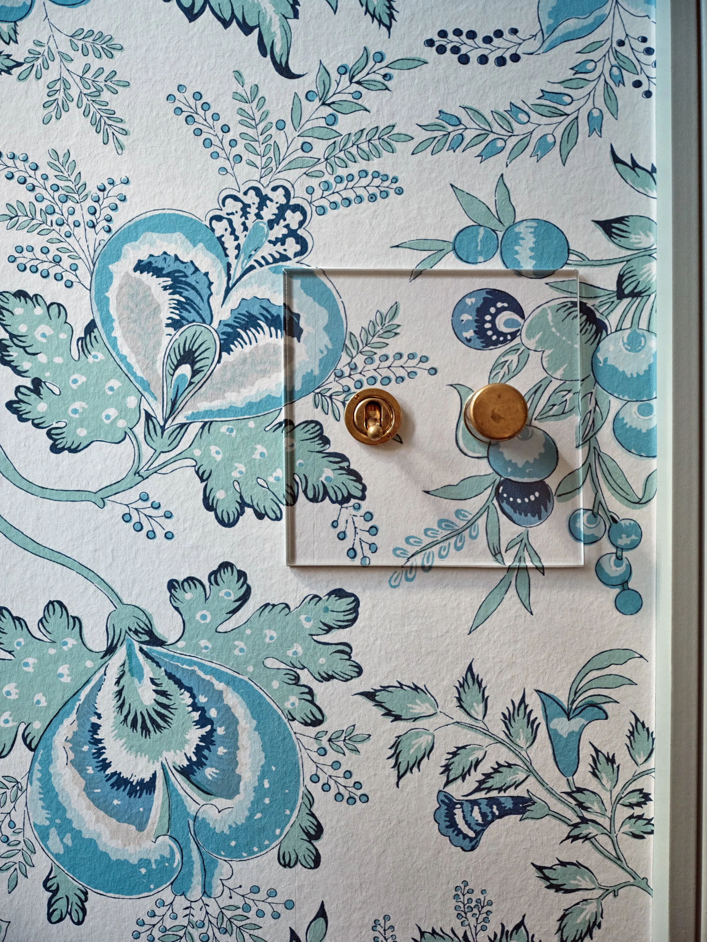 2026-07 Charlstown Closet©CutronaDSCF5328-WEB.jpg