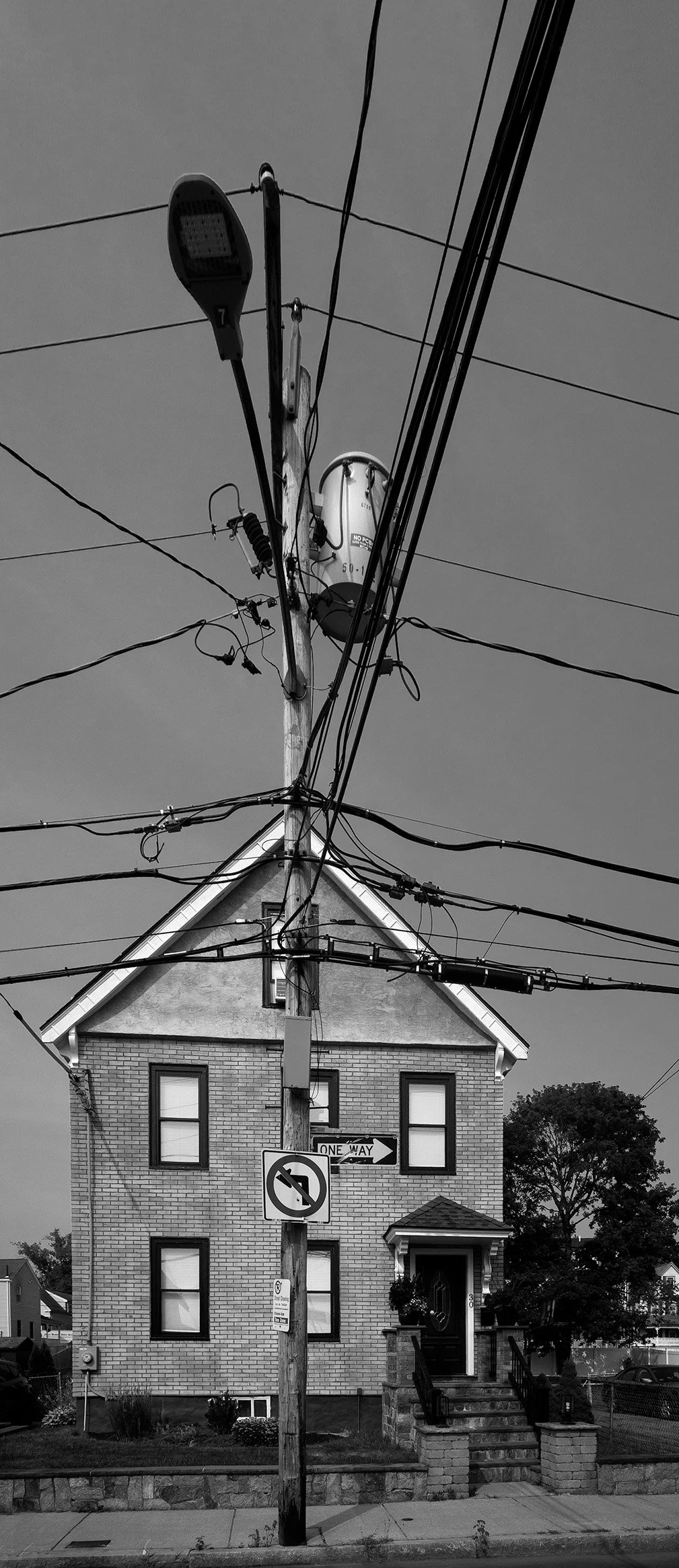 IMG_3372 House with Electtric wires.jpg