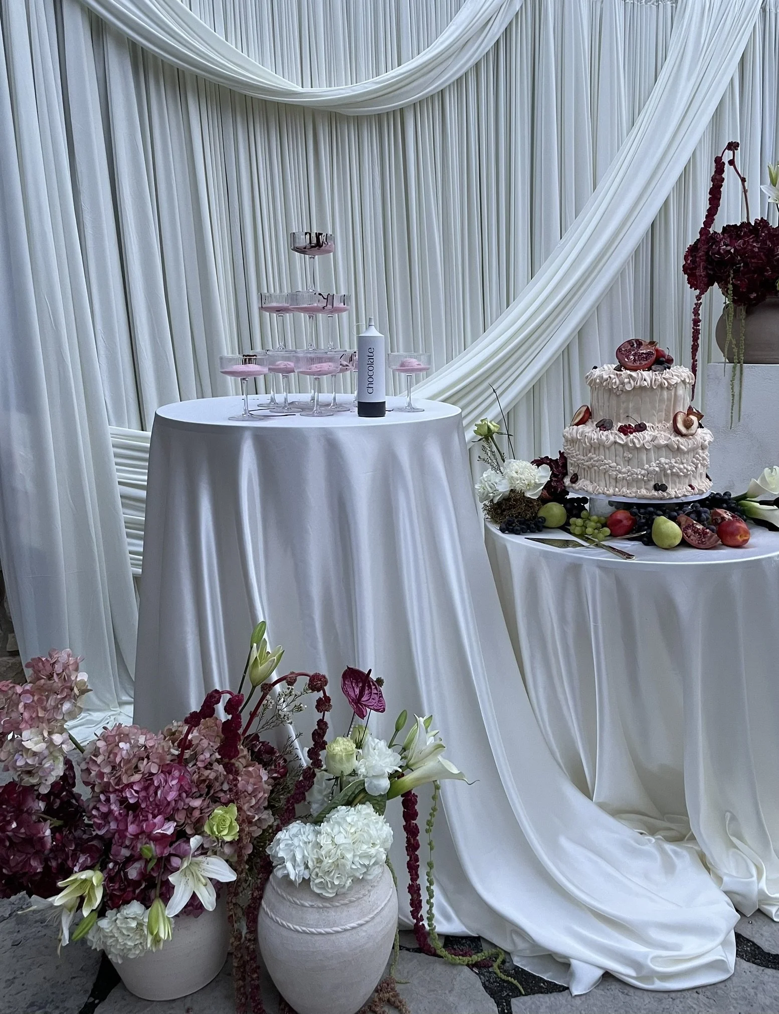 The cake, a tasty masterpiece, created by Sprinkle Batter Sweets