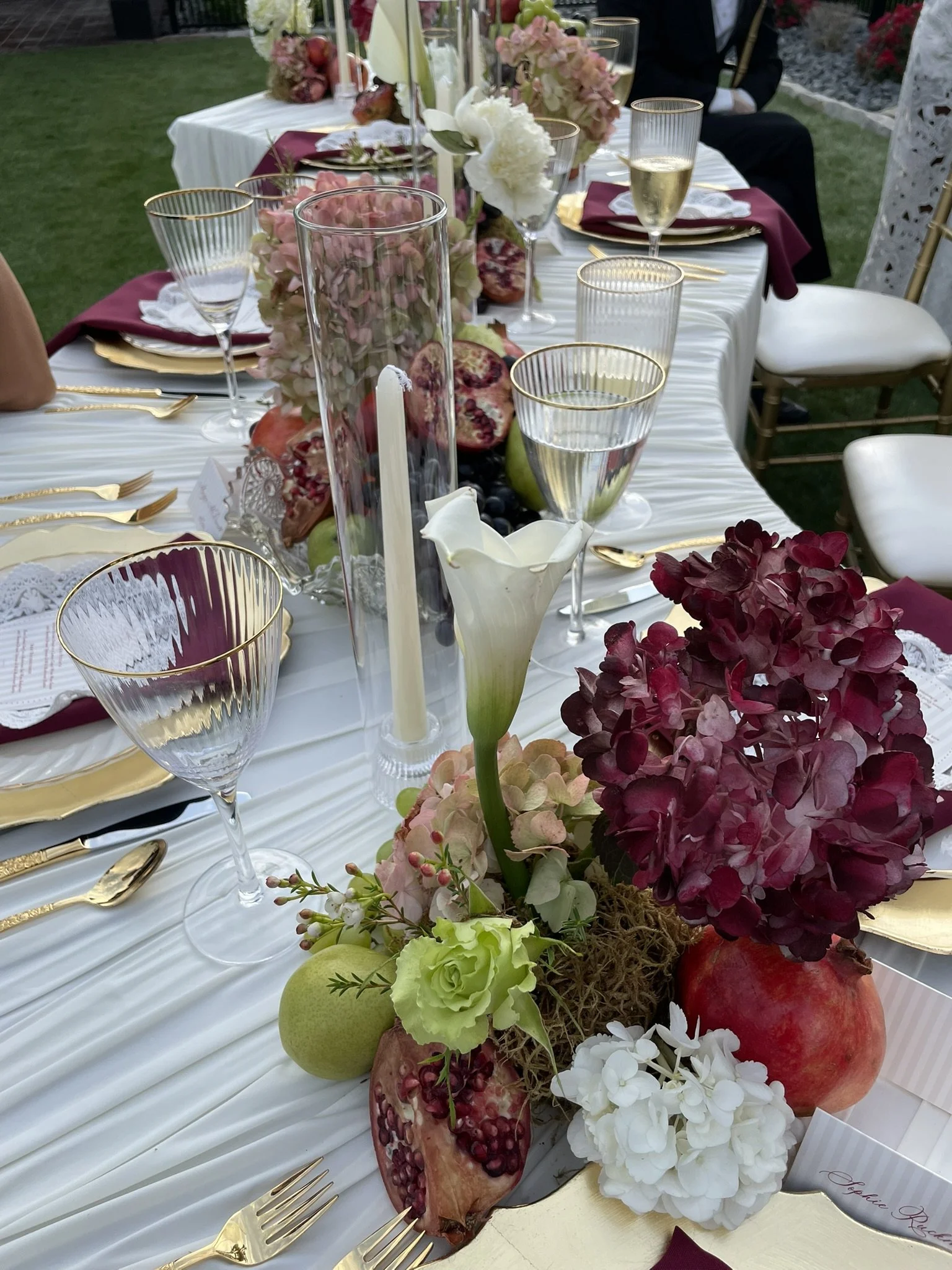 The florals by Noon + Moon Bloom Co. are perfection!