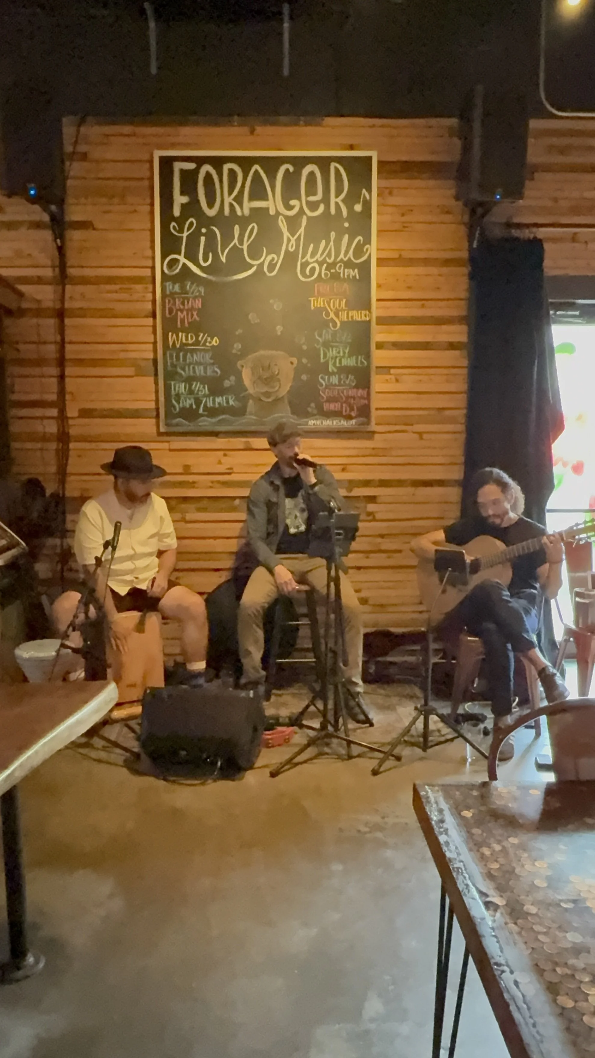 Dirty Kennel Trio at Forager Brewery!