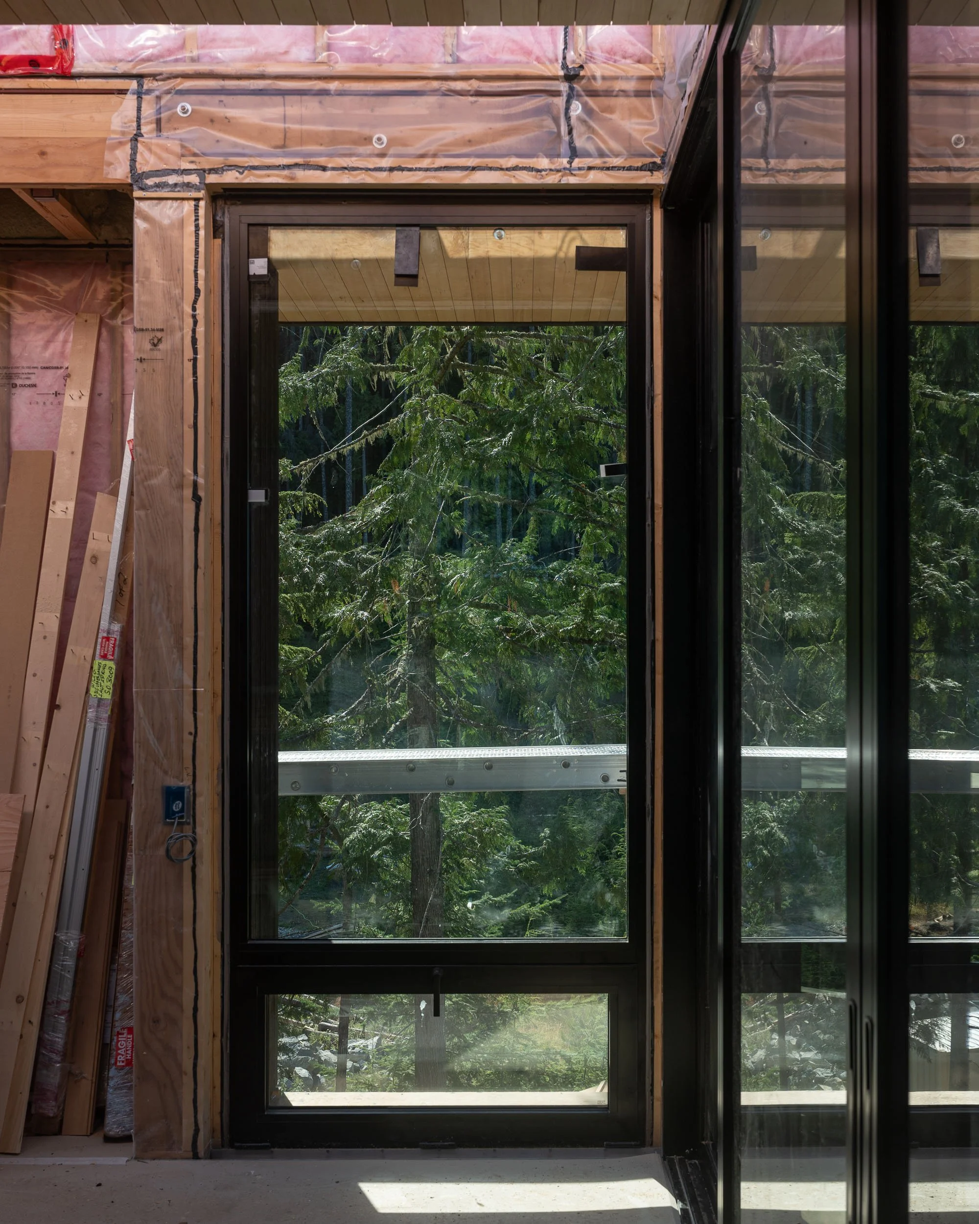 window-merchant-saltspring-interior-windows-web-7.jpg