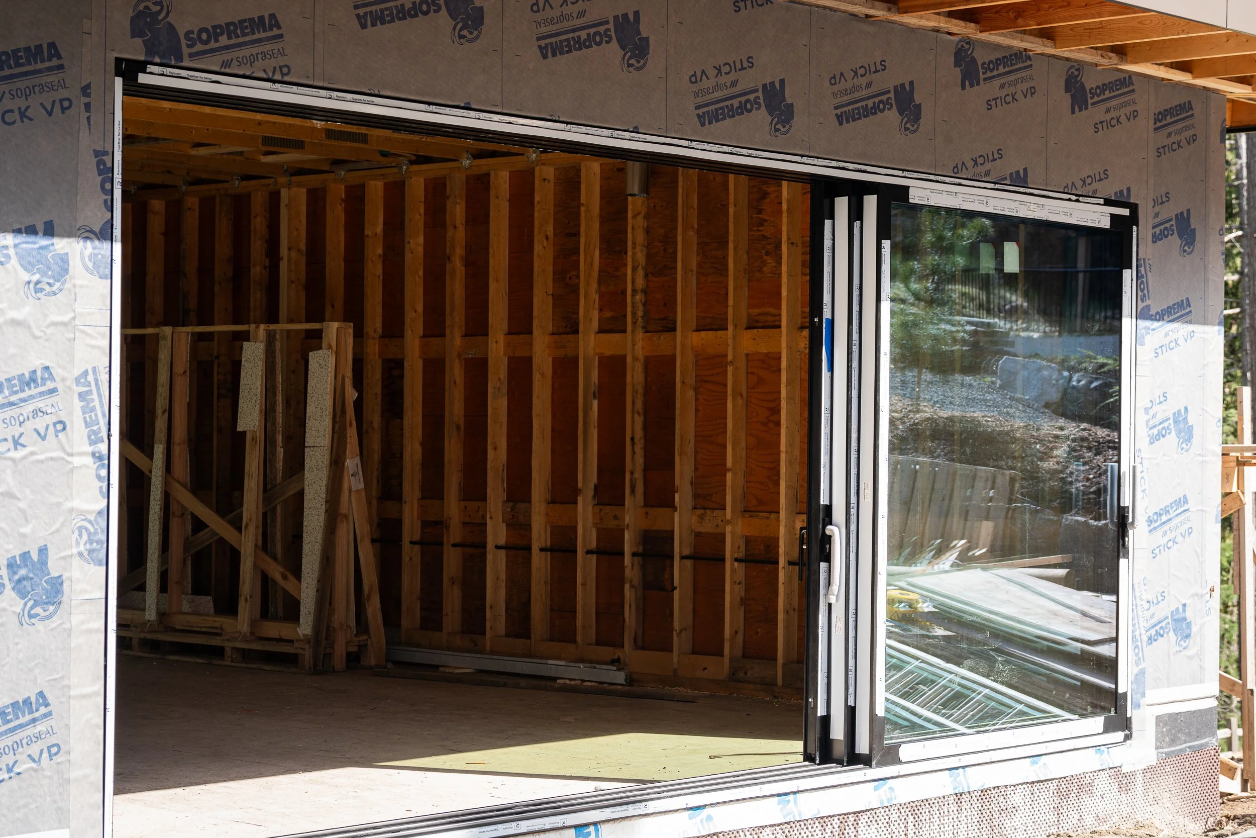 the-window-merchant-progress-photos-10.jpg