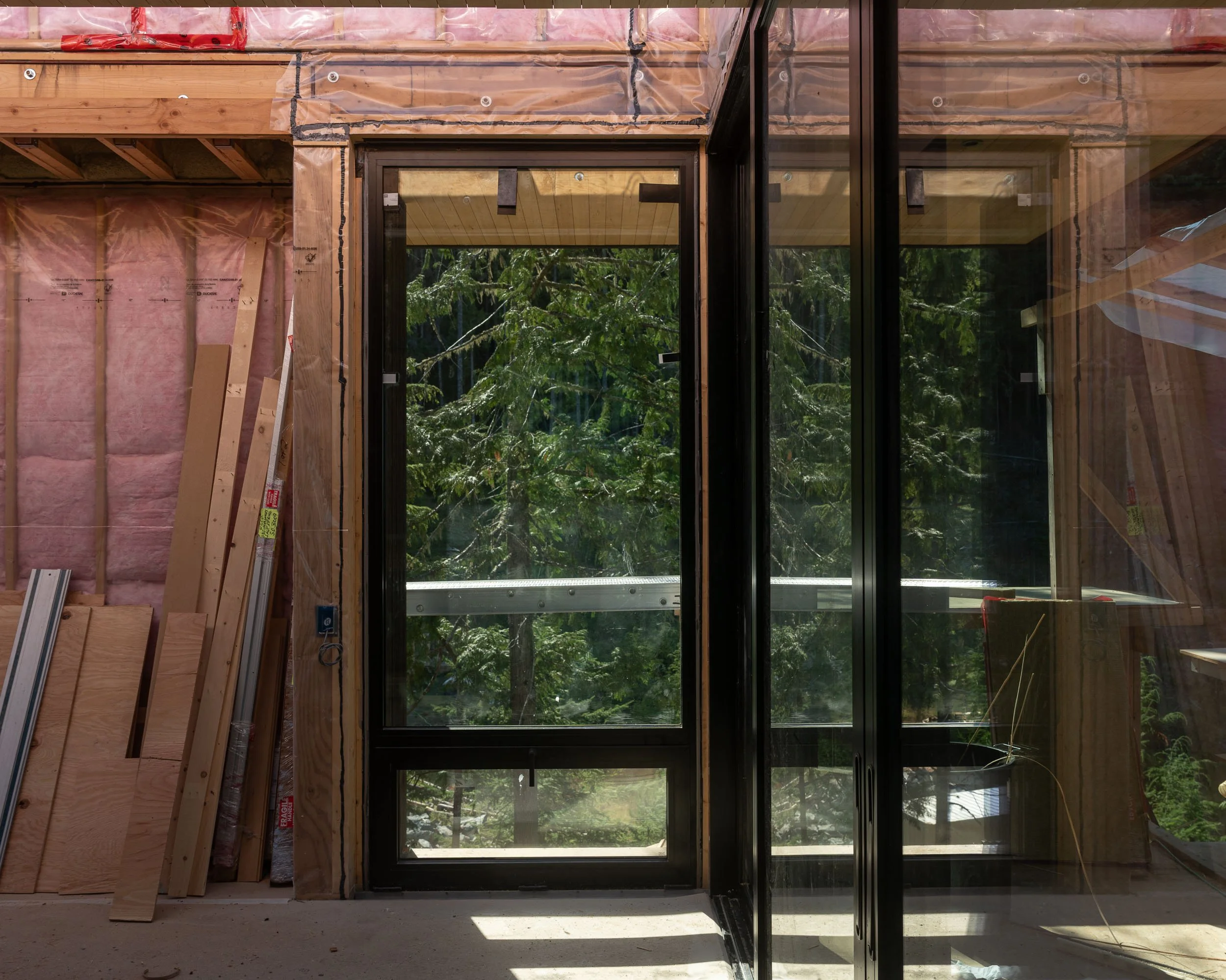 window-merchant-saltspring-interior-windows-web-6.jpg