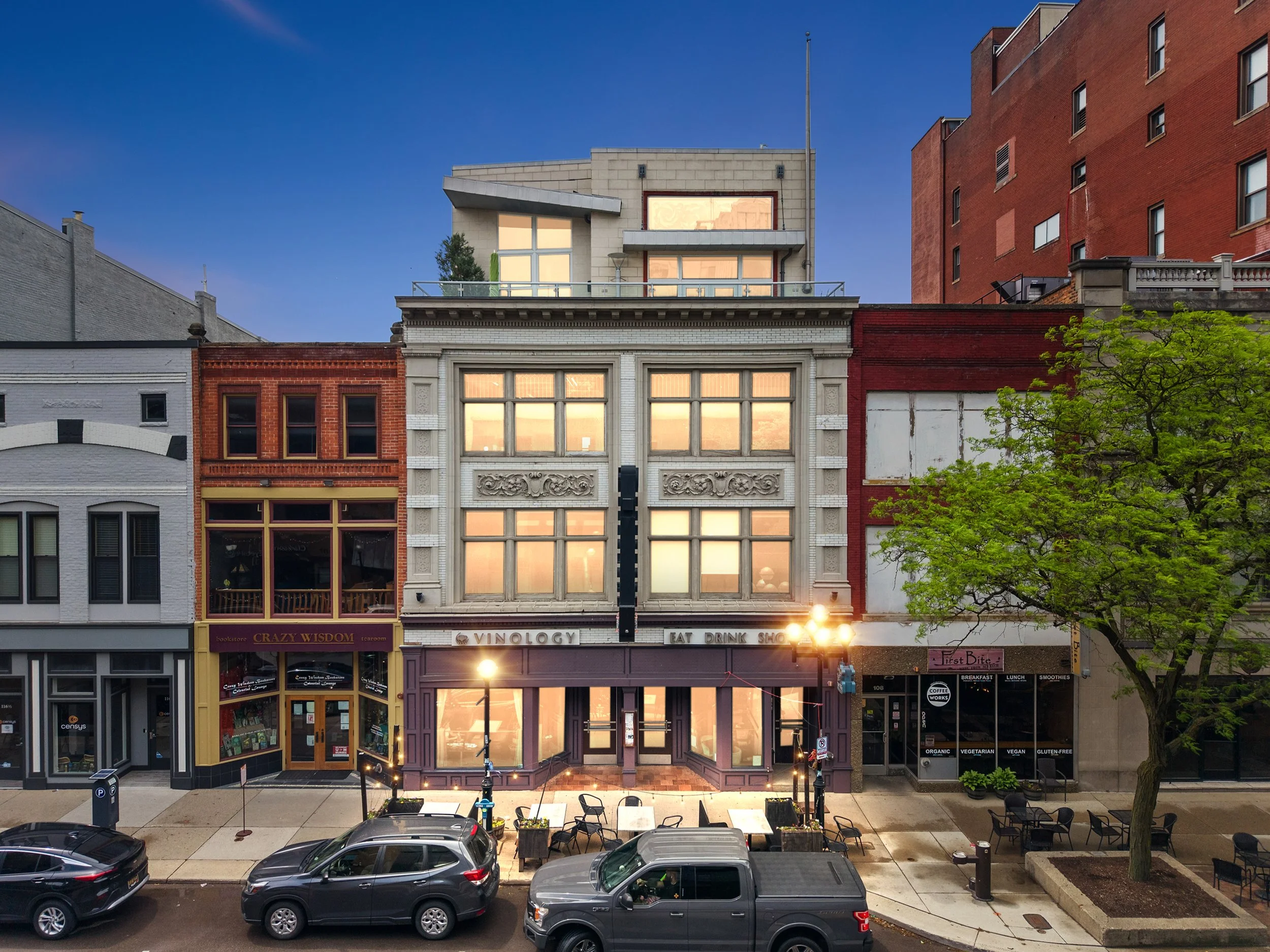 01-110 S Main St -1.jpg