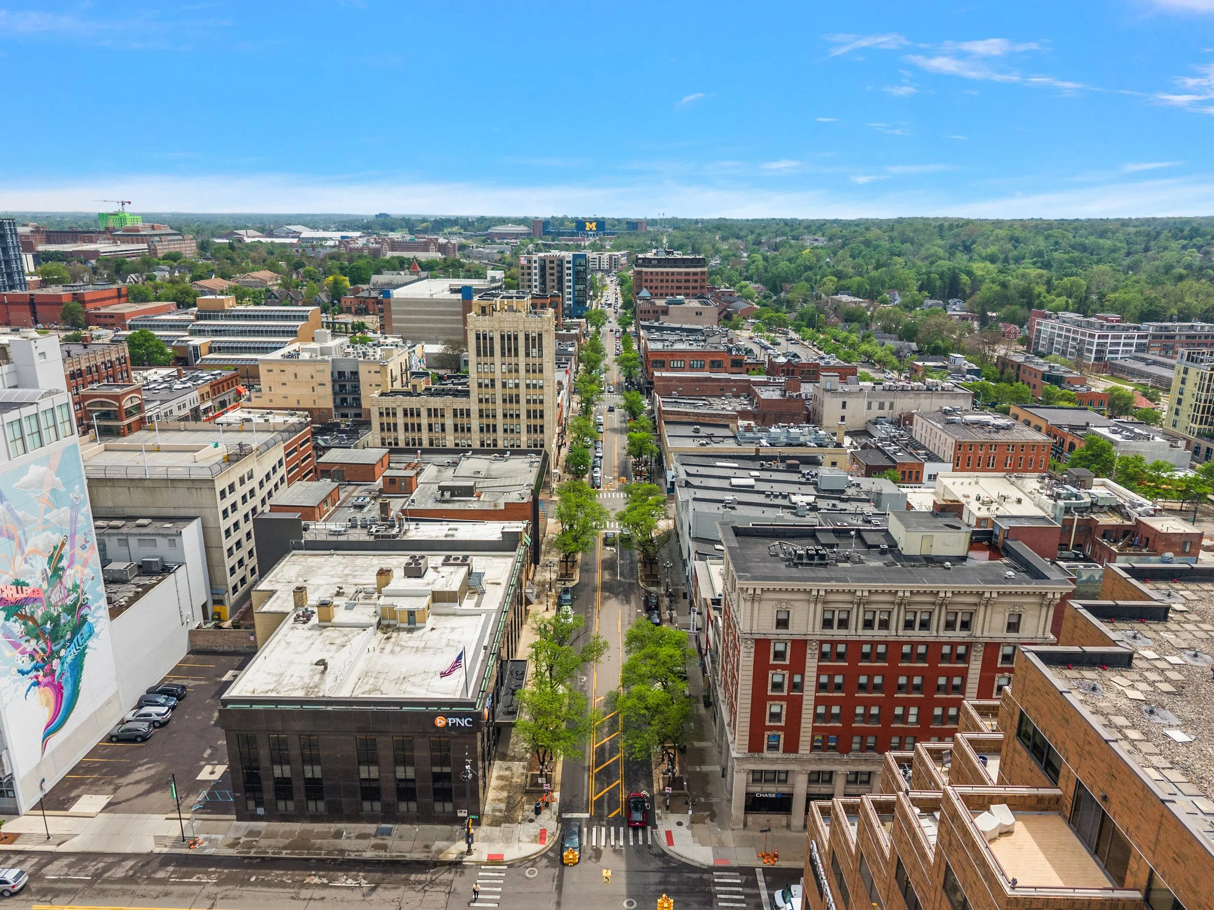 22-110 S Main St -22.jpg