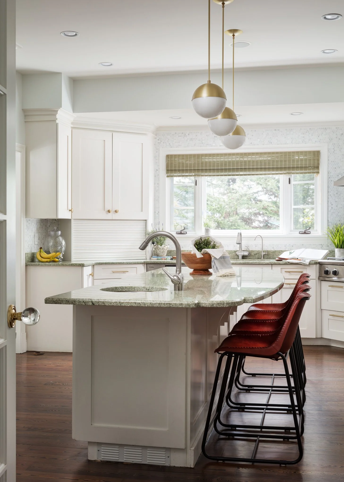 39-Beach-Ave-Larchmont-0218-Edit-(Web).jpg