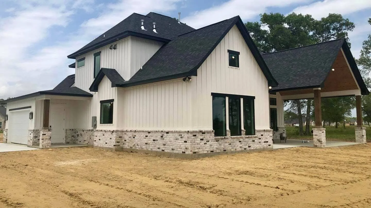 New-Home-Construction-Remodel-Premier-Luxury-Custom-Builder-East-Houston-GemsCustomHomes-1.jpg