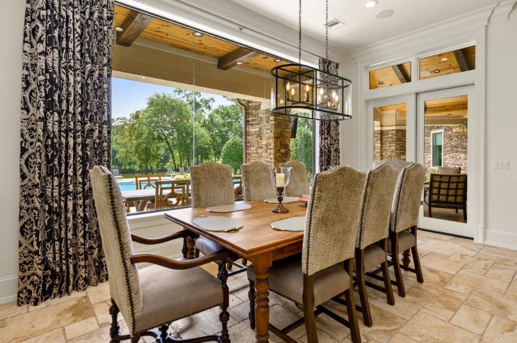 Baytown-Texas-Luxury-Home-Gems-Custom-Homes-Builder-New-Construction-Remodel-Renovate-Dining-Room.jpg